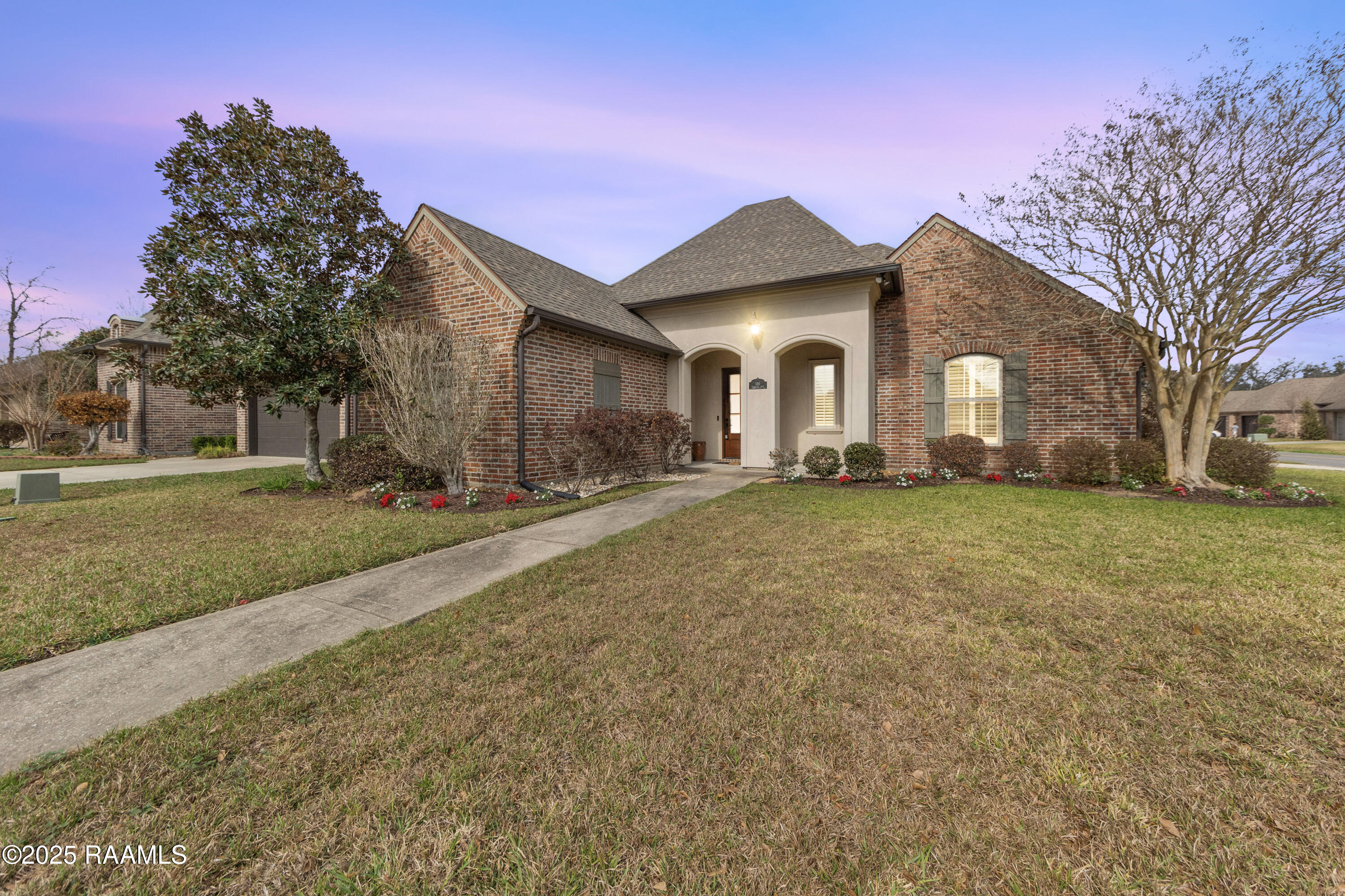 100 Clearwater Drive