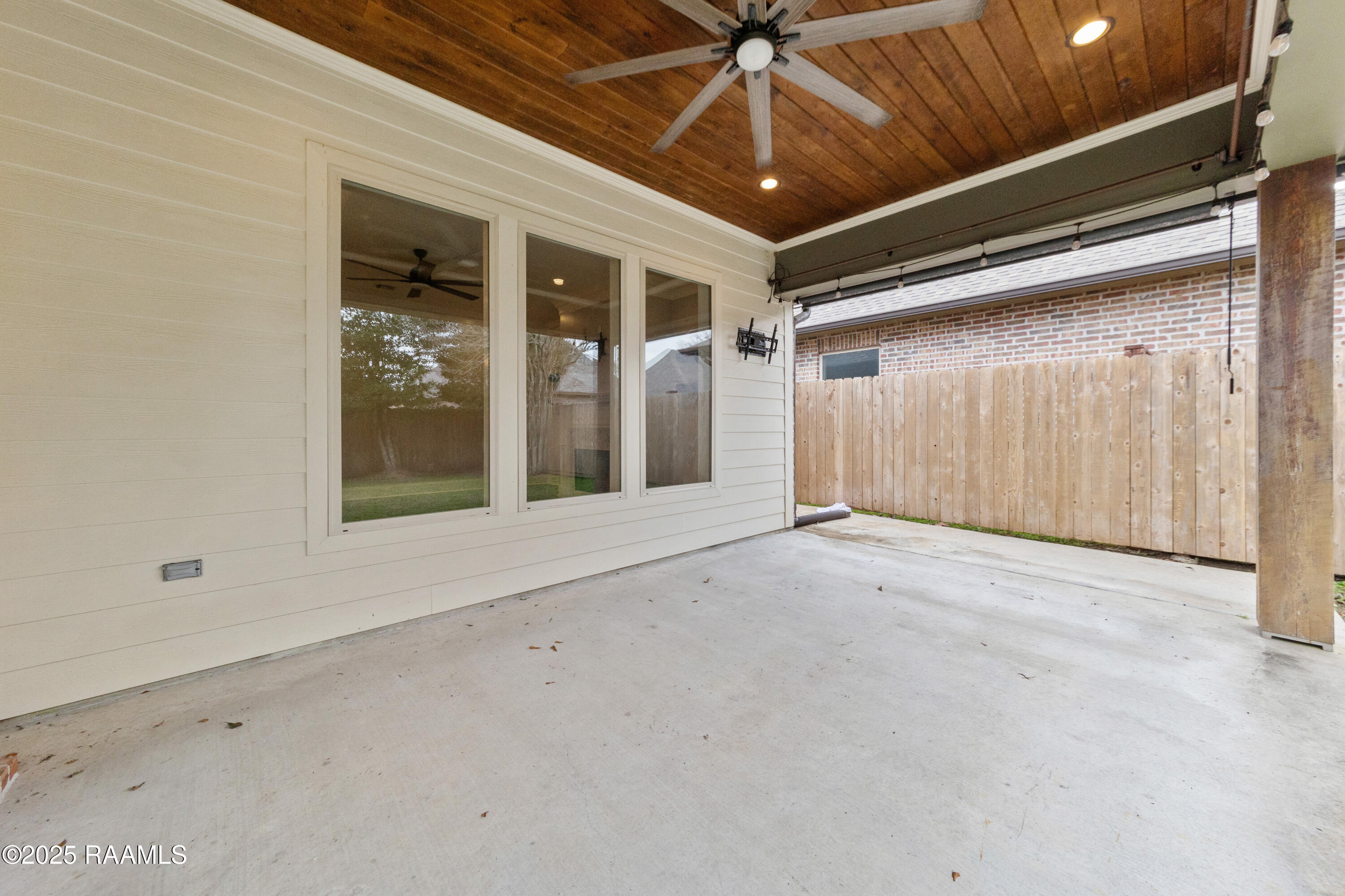 100 Clearwater Drive