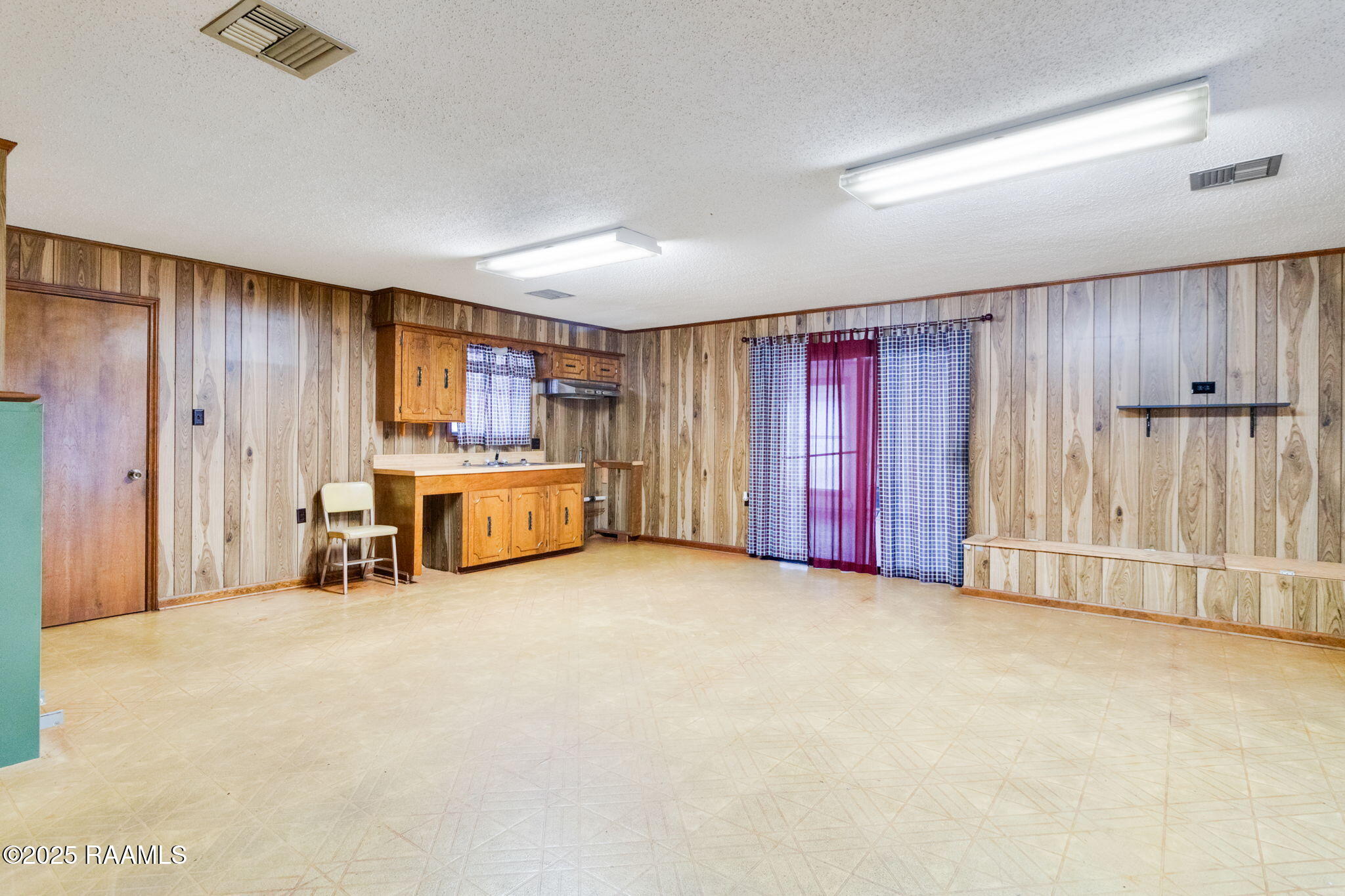 162 Midway Lane