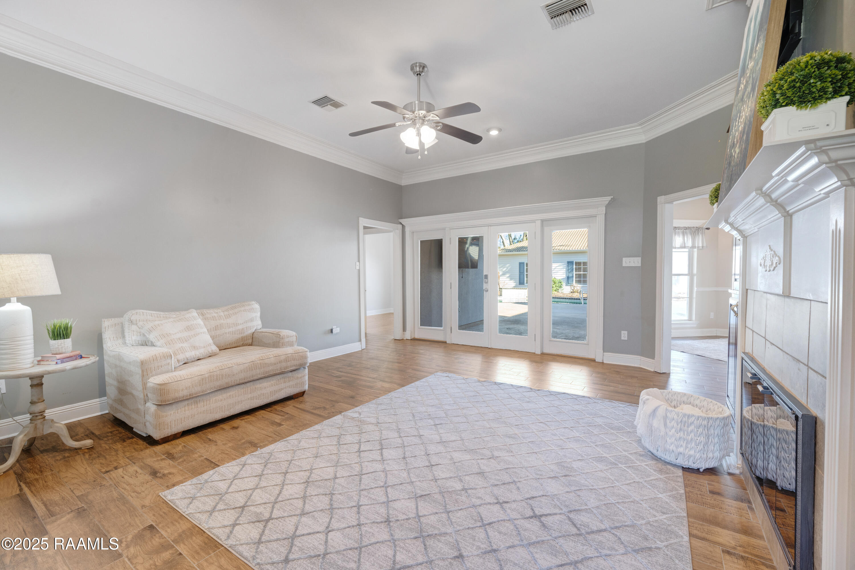 106 Hesper Drive