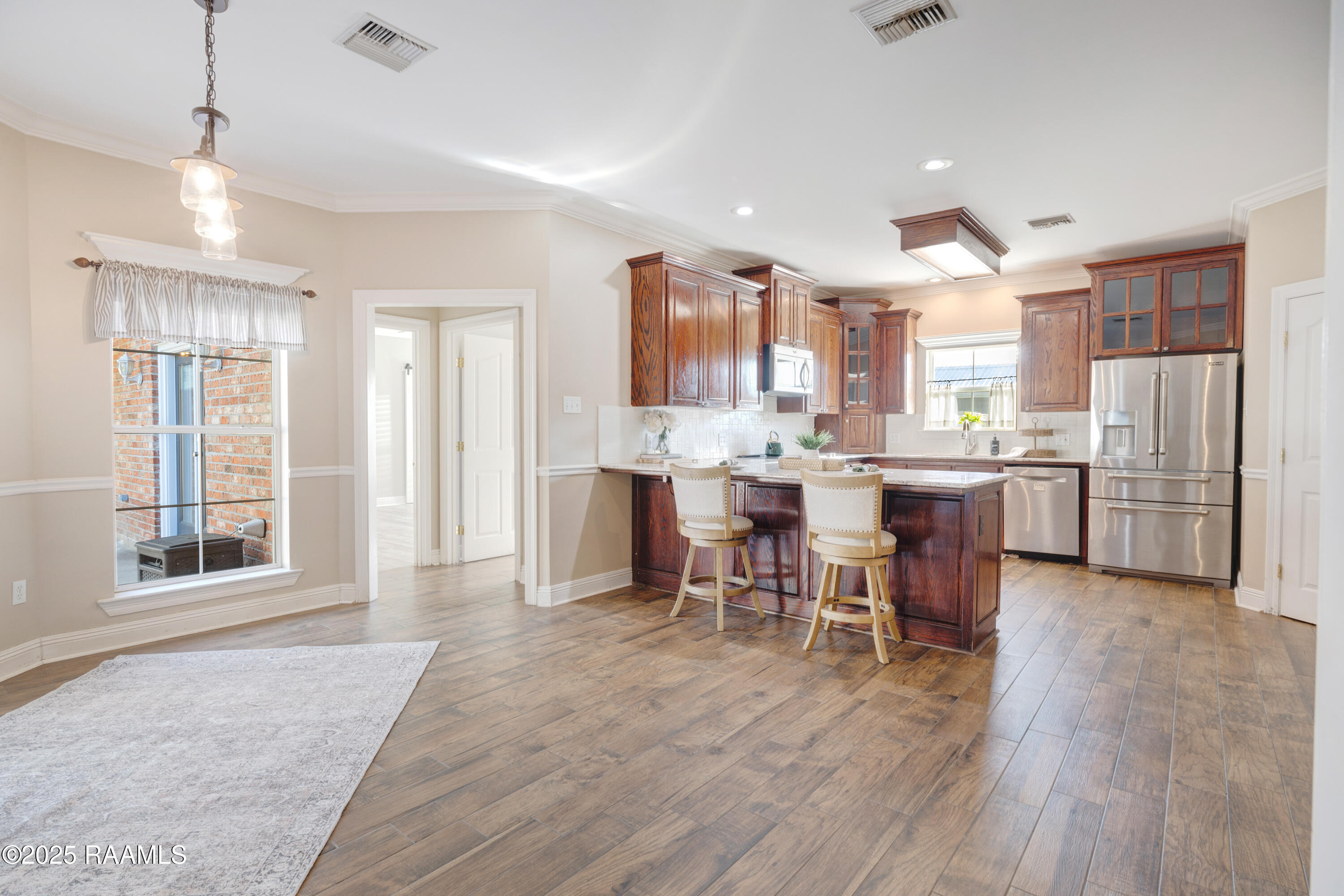 106 Hesper Drive