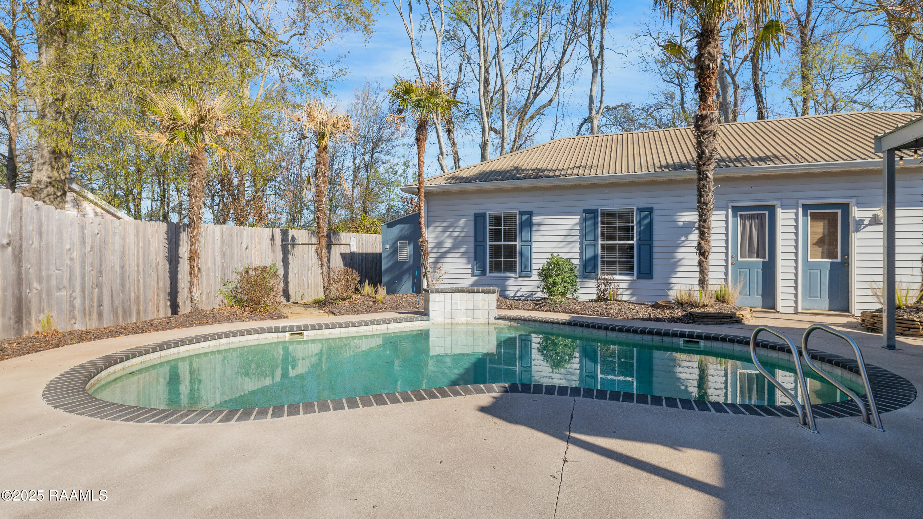 106 Hesper Drive