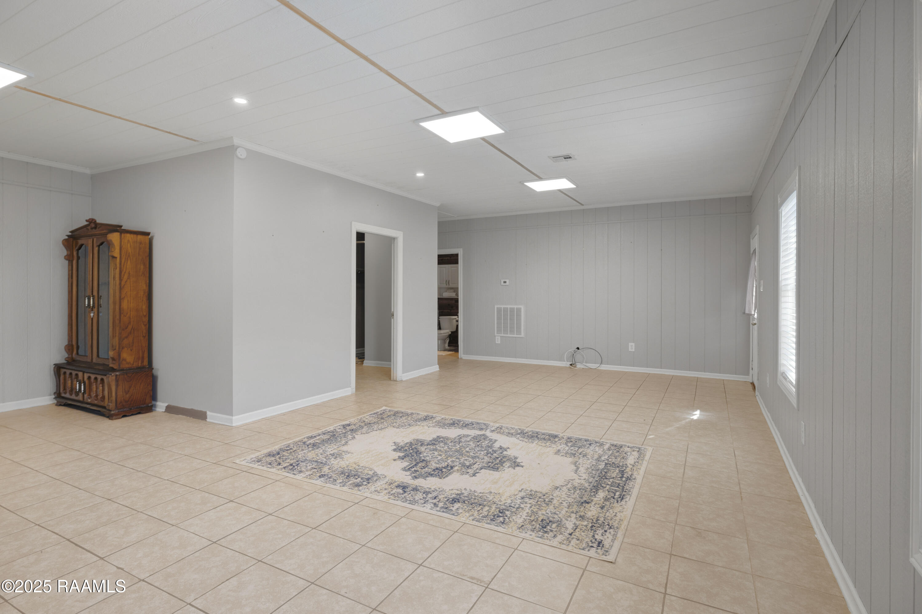 106 Hesper Drive