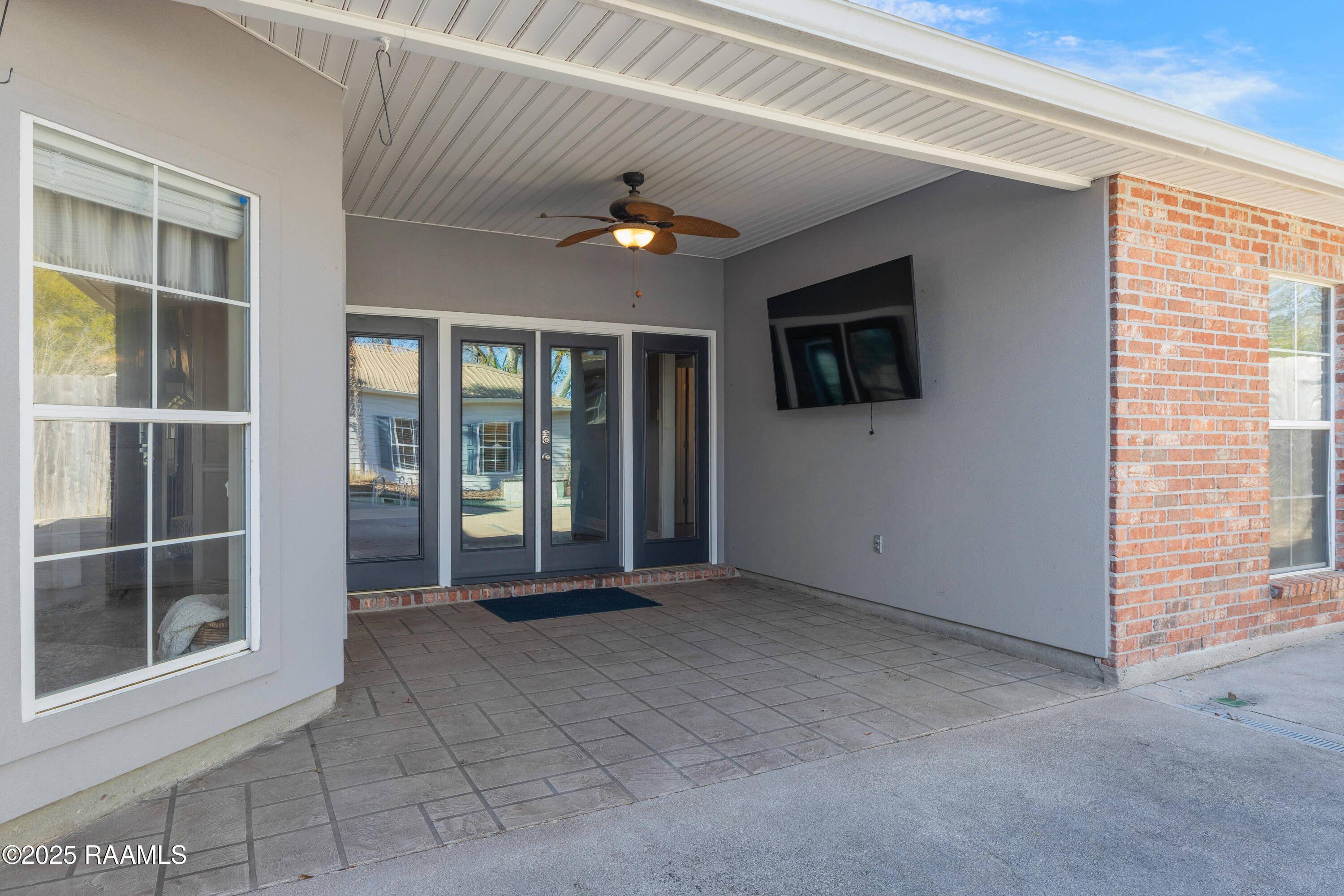106 Hesper Drive