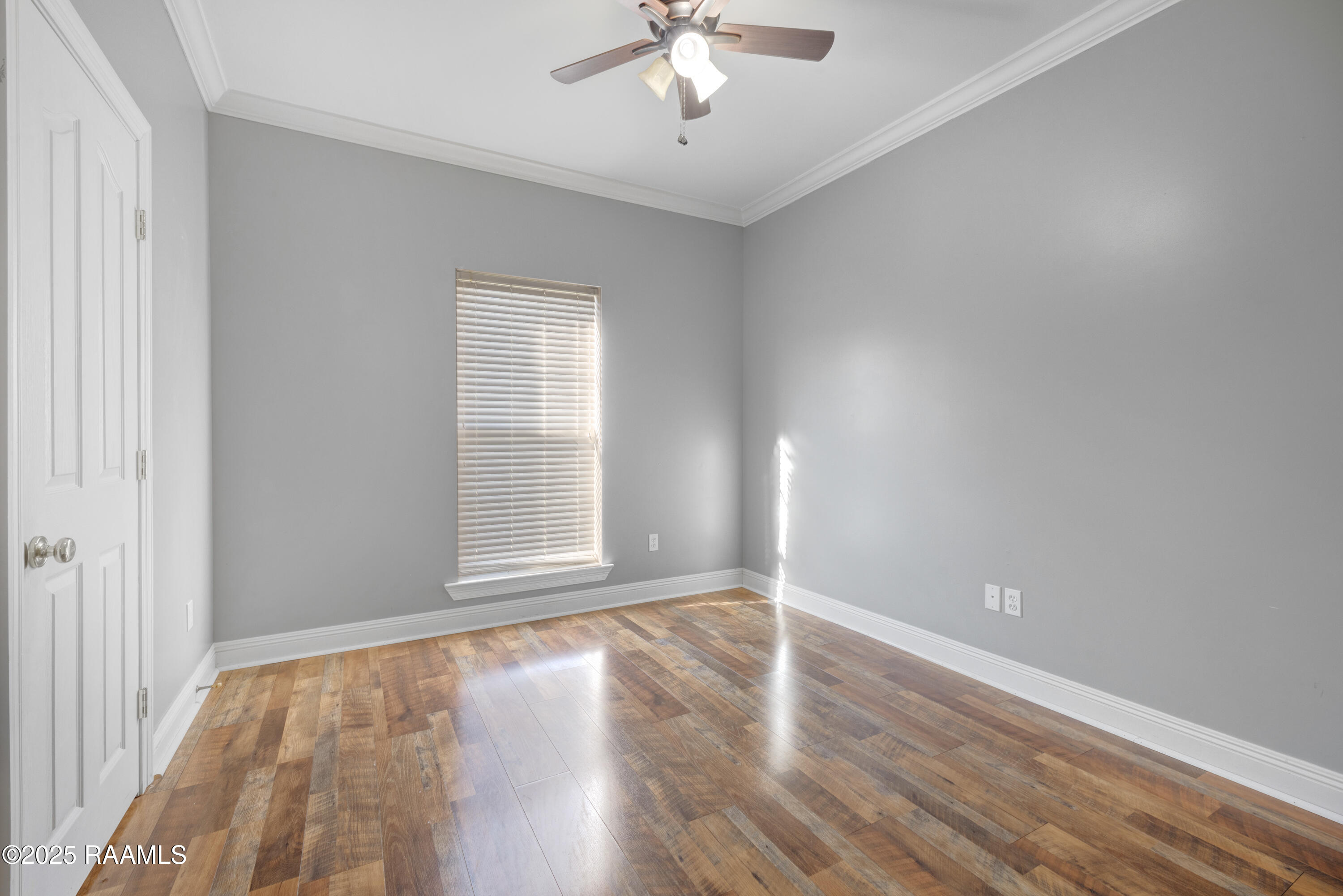 106 Hesper Drive