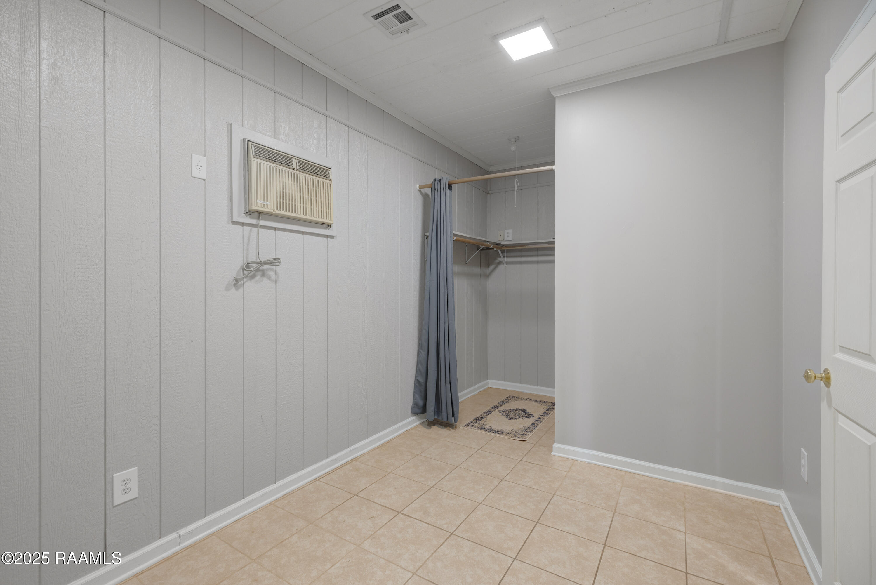 106 Hesper Drive