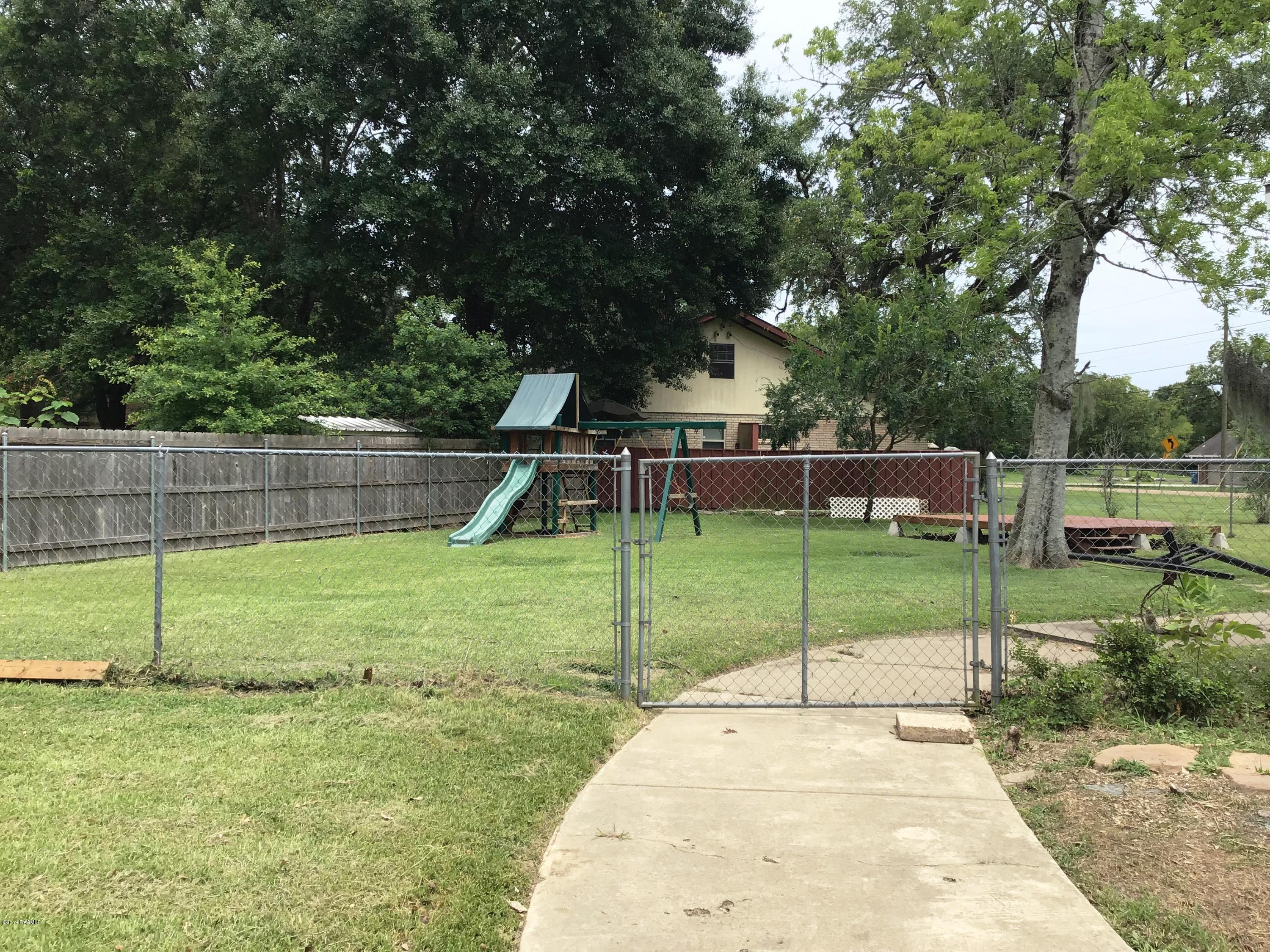 401 River Road