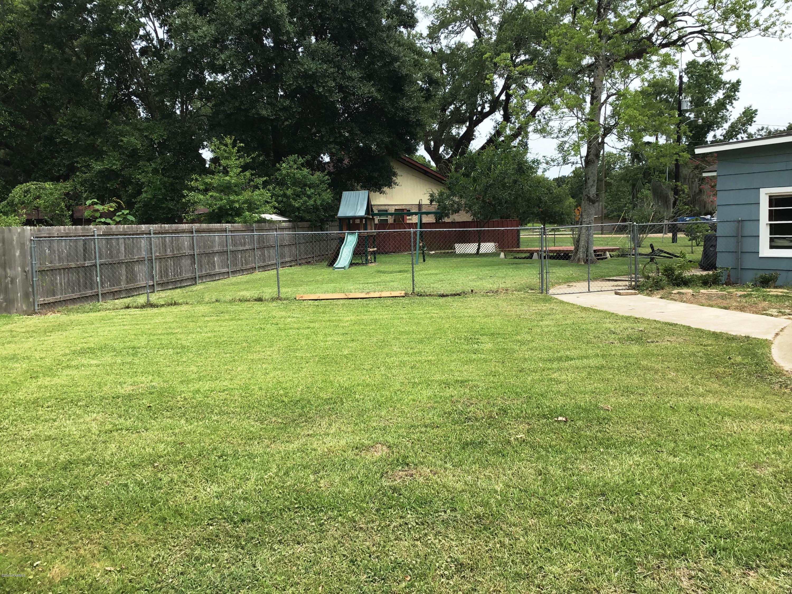 401 River Road