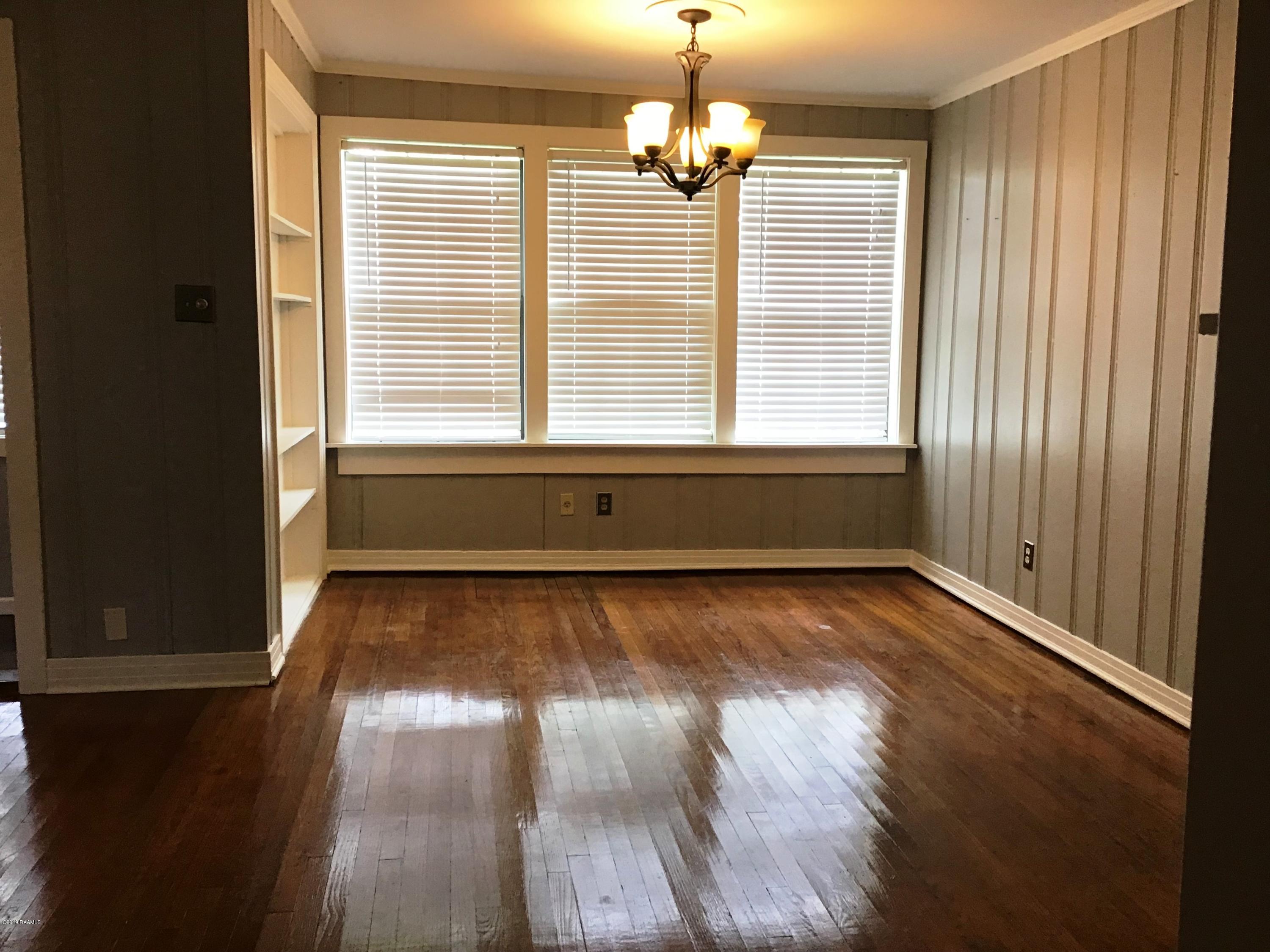 401 River Road