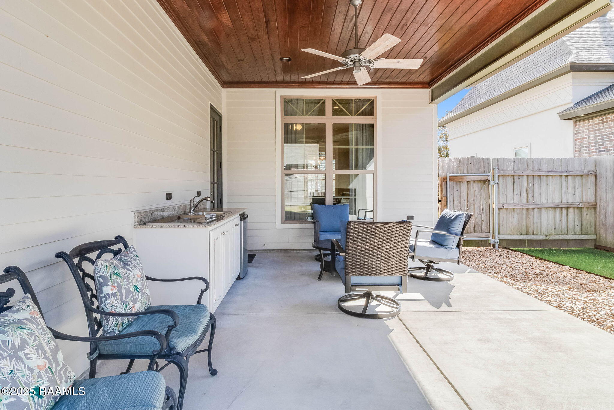 102 Inlet Drive