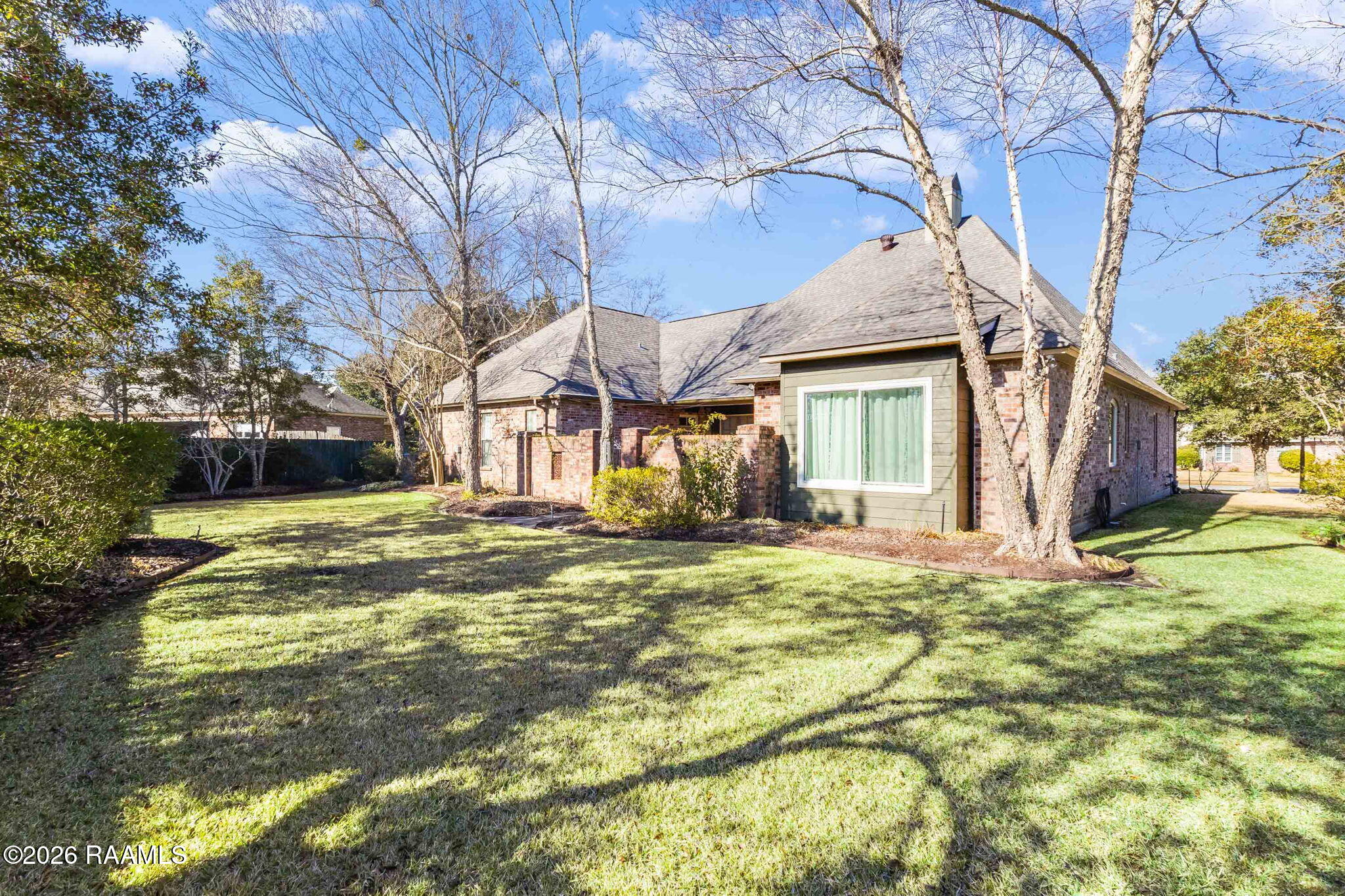 2528 Lakewood Drive
