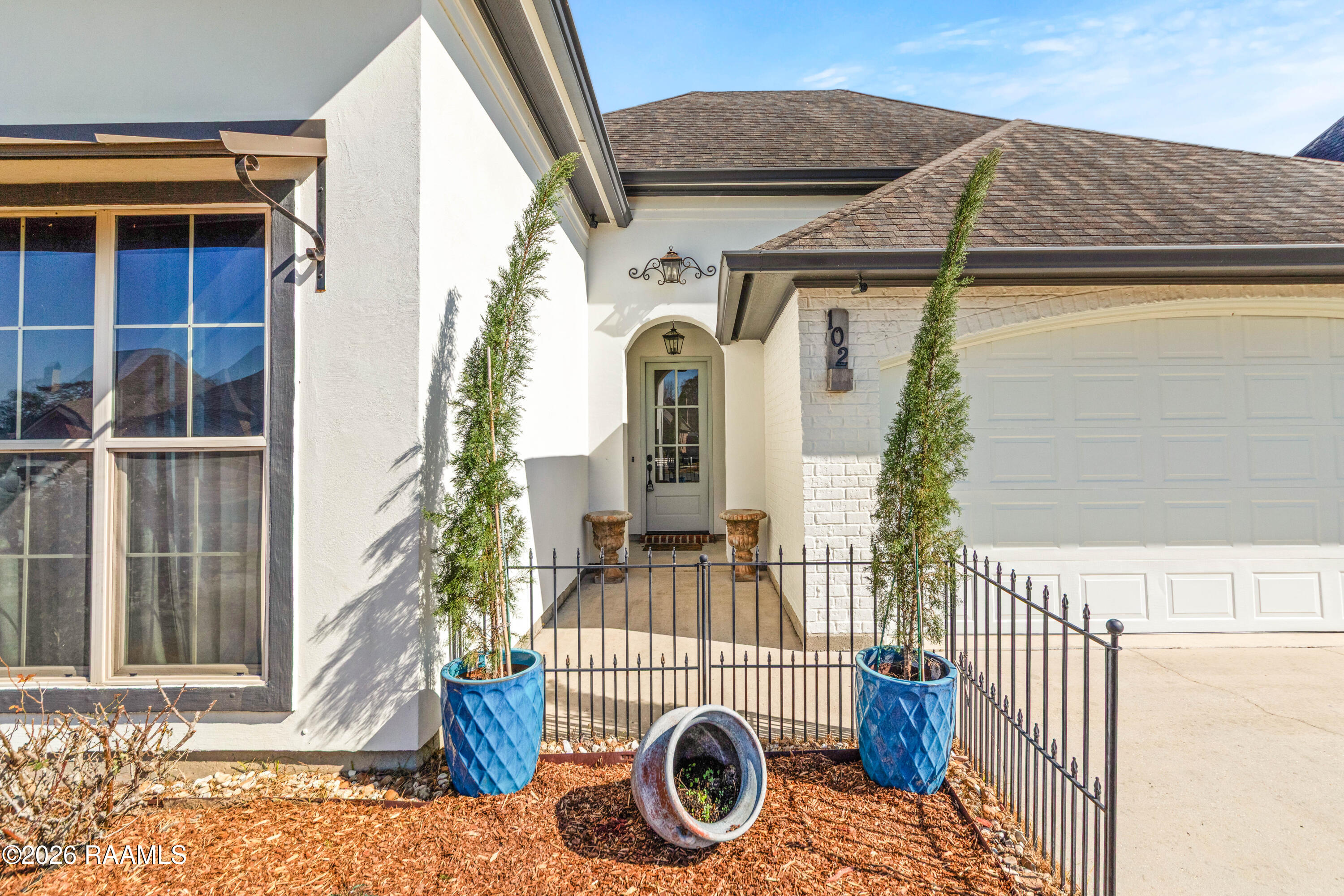 102 Crenshaw Drive