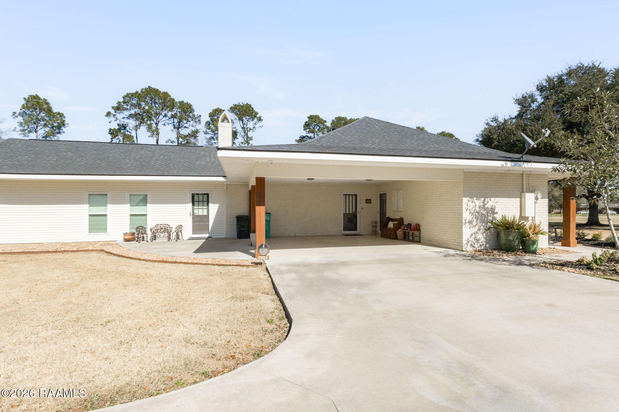 2924 Linwood Loop