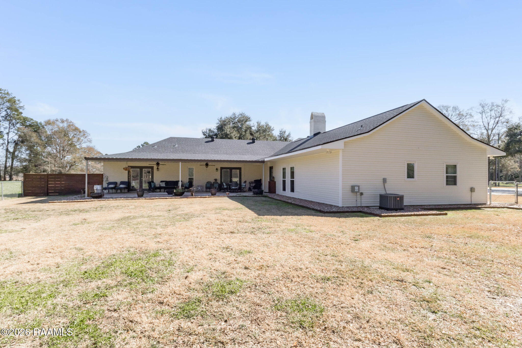 2924 Linwood Loop