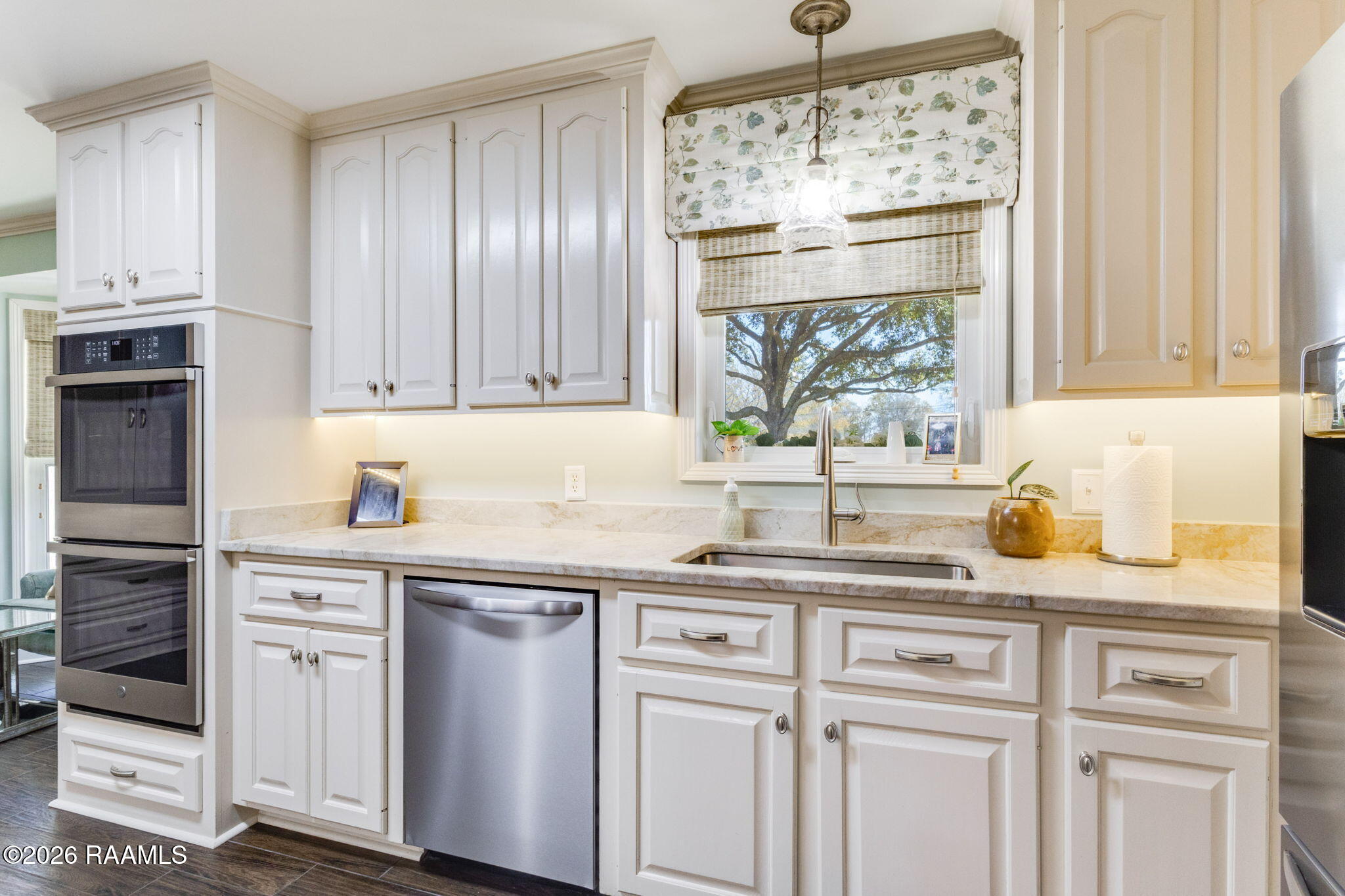 2924 Linwood Loop
