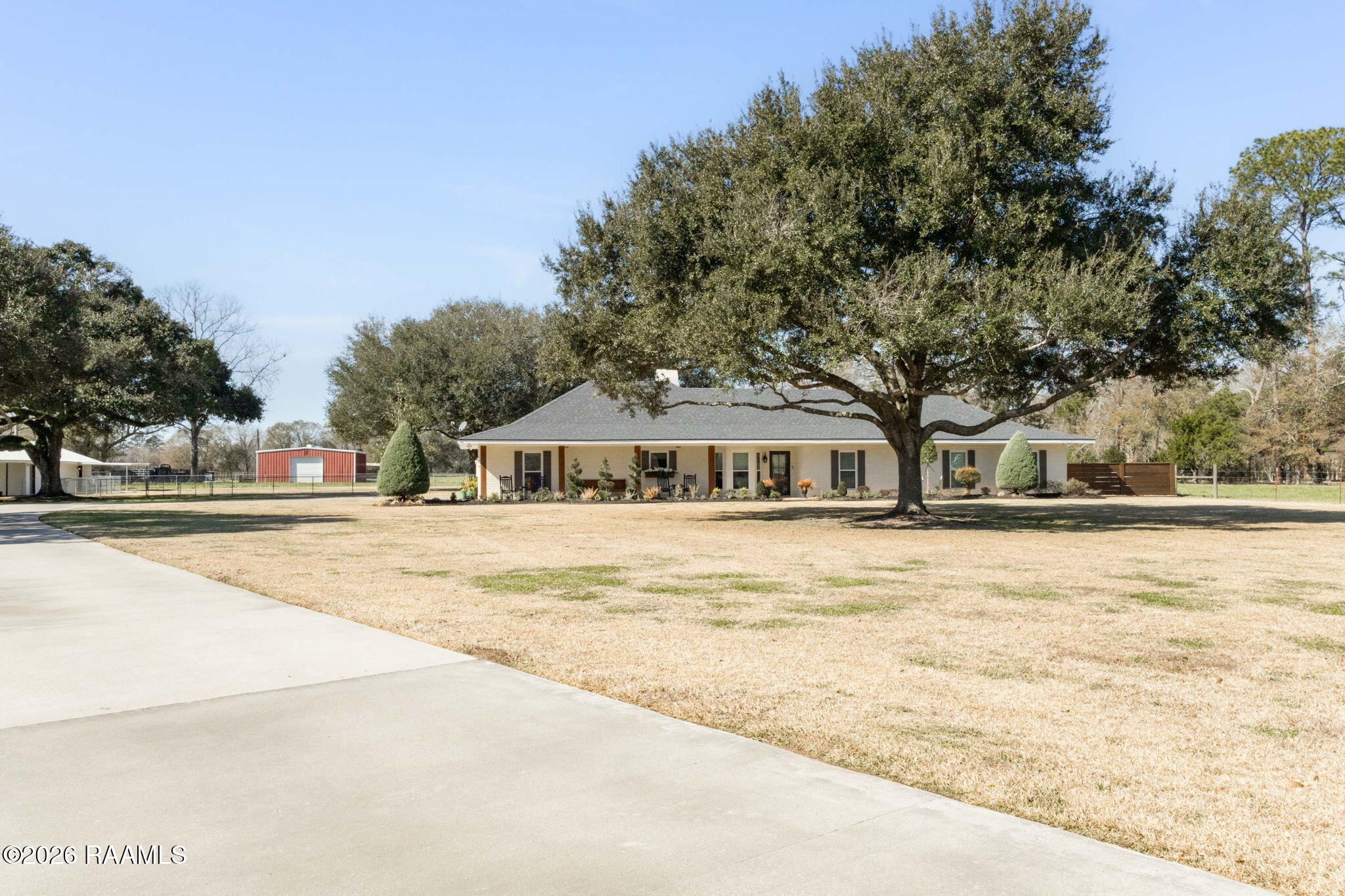 2924 Linwood Loop