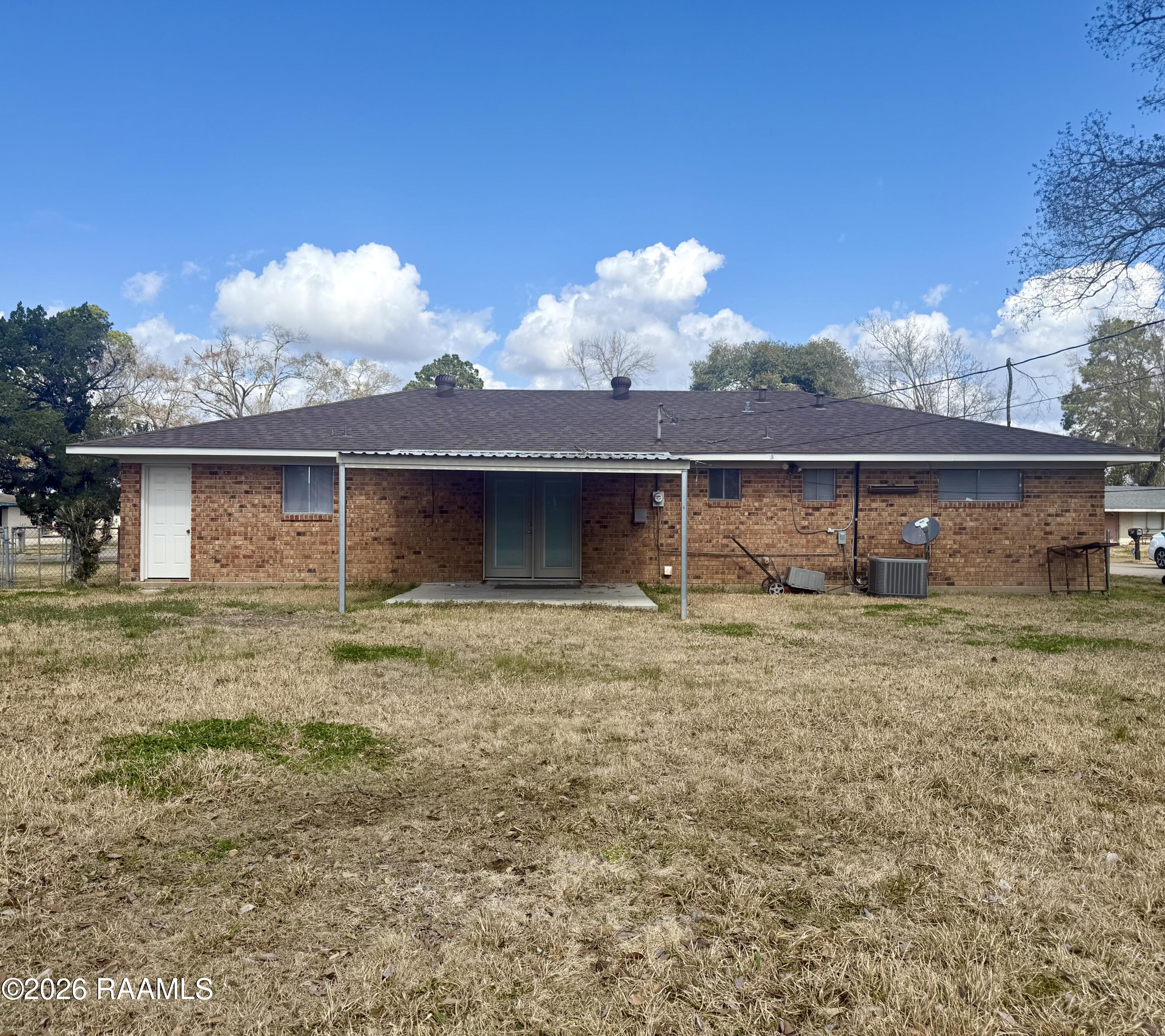 932 Mary Avenue