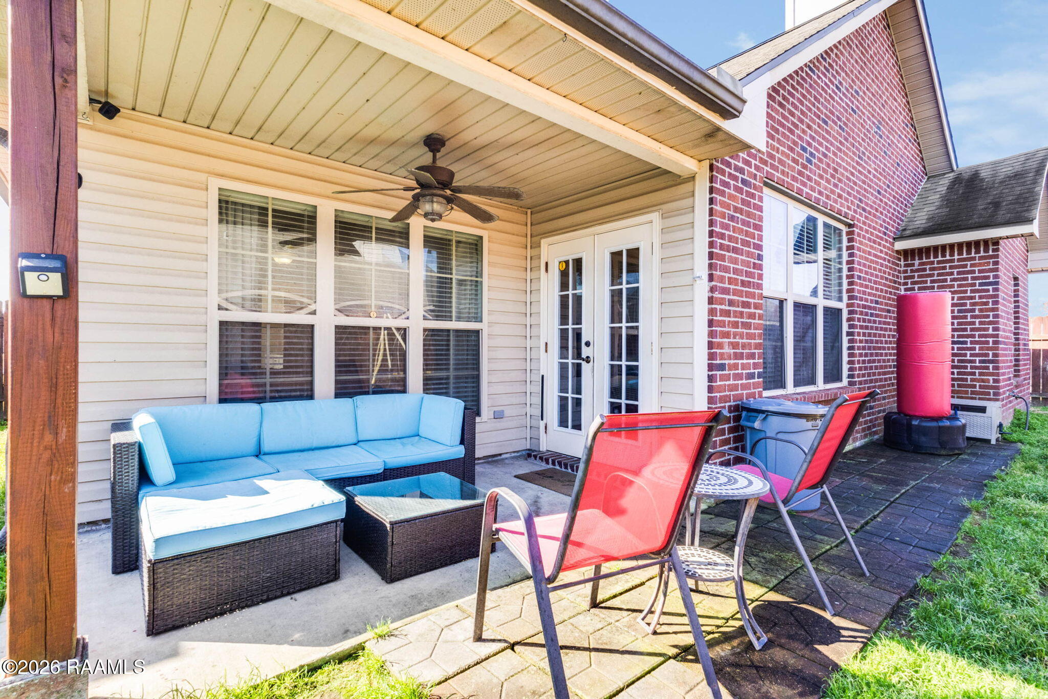 104 White Stripe Cove