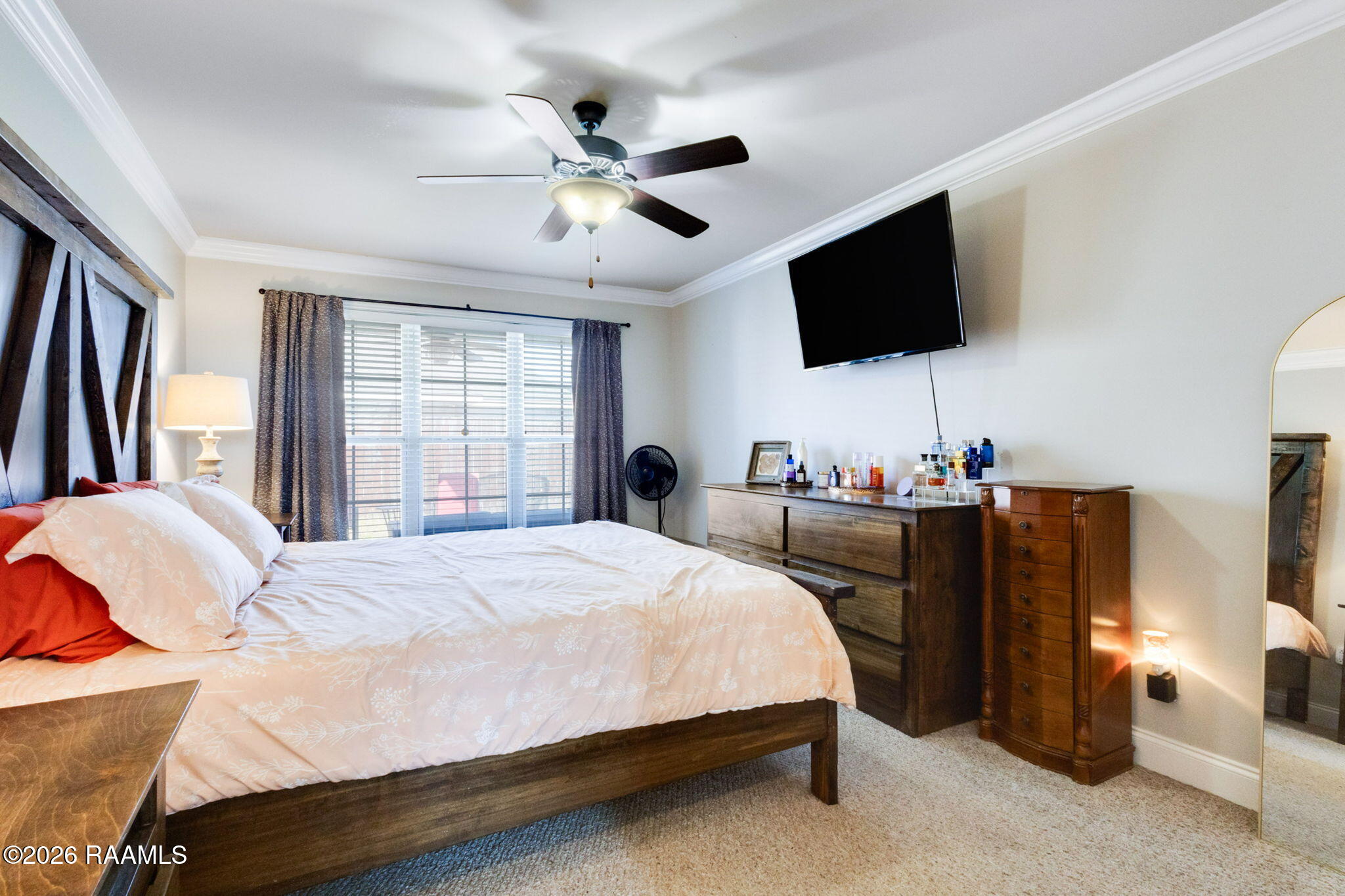 104 White Stripe Cove