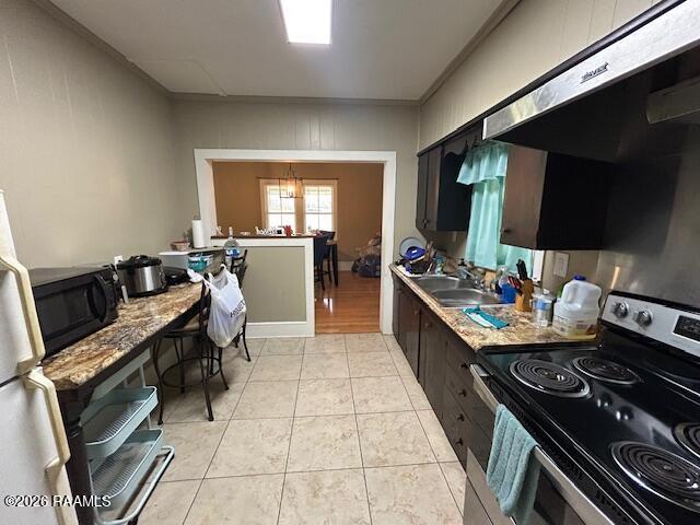 2952 Linwood Loop