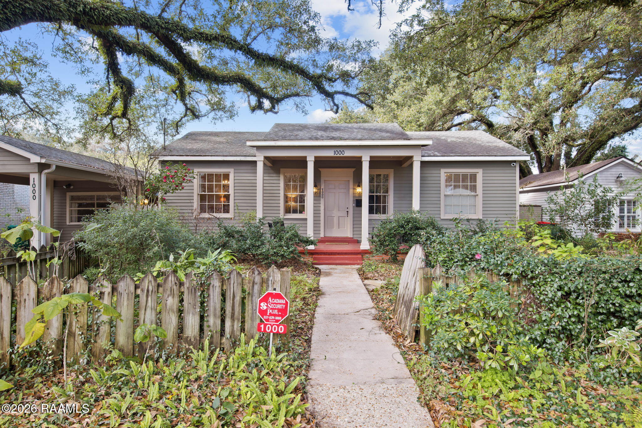 1000 Oaklawn Avenue