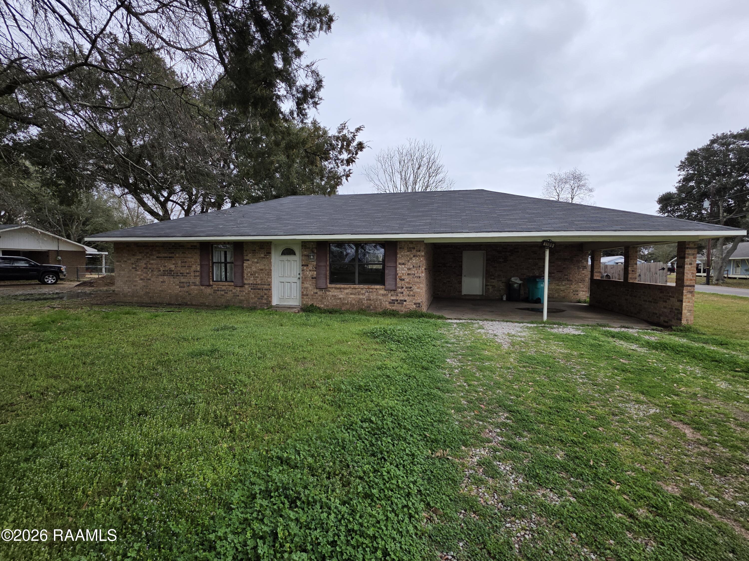 1109 Emerald Road