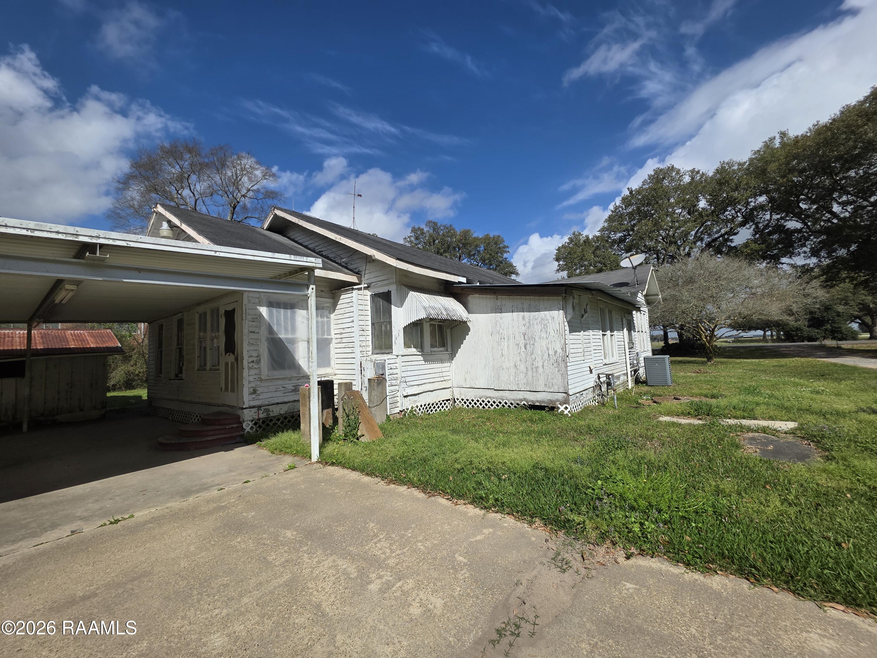 5048 Vidrine Road