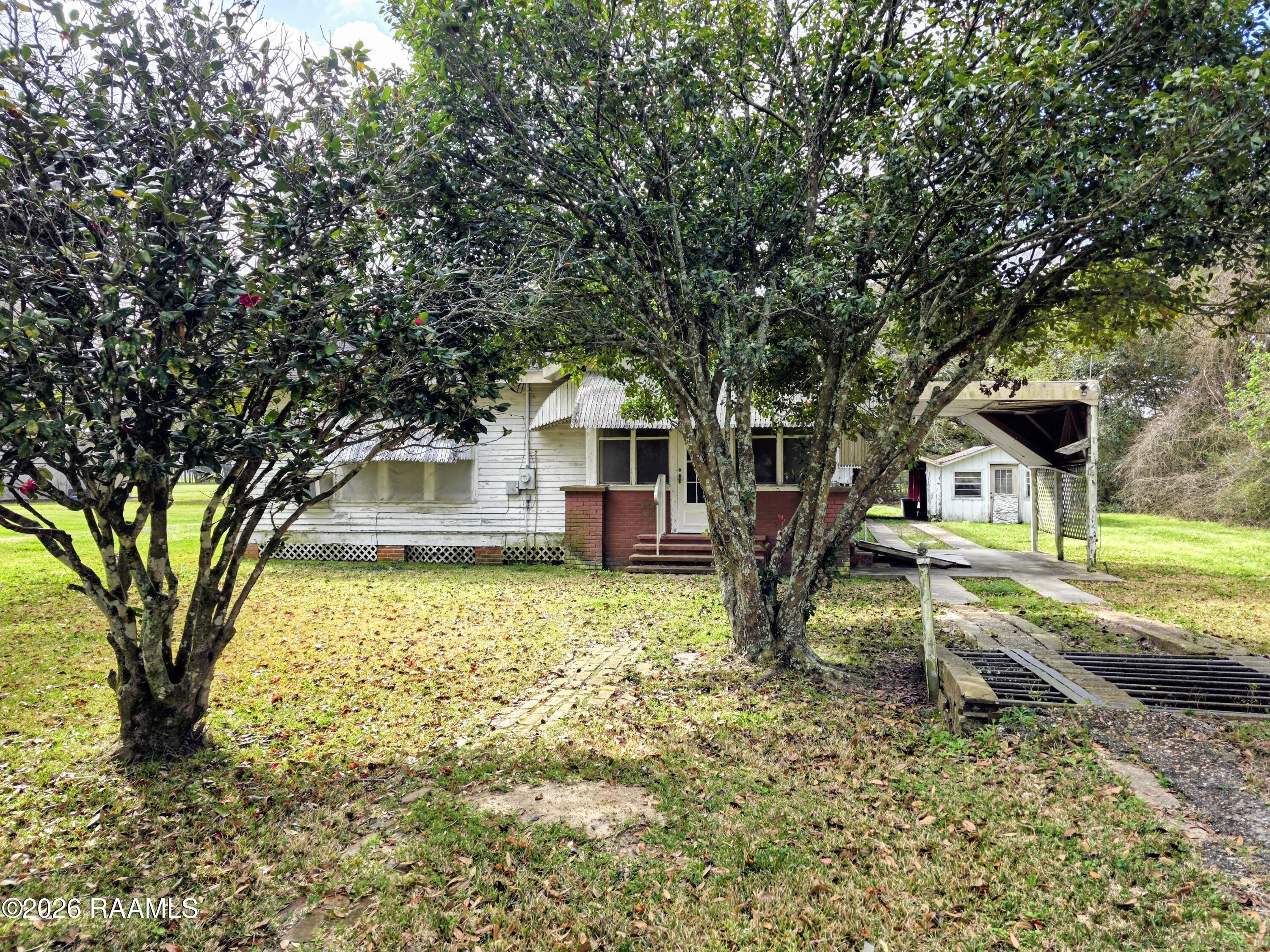 5048 Vidrine Road