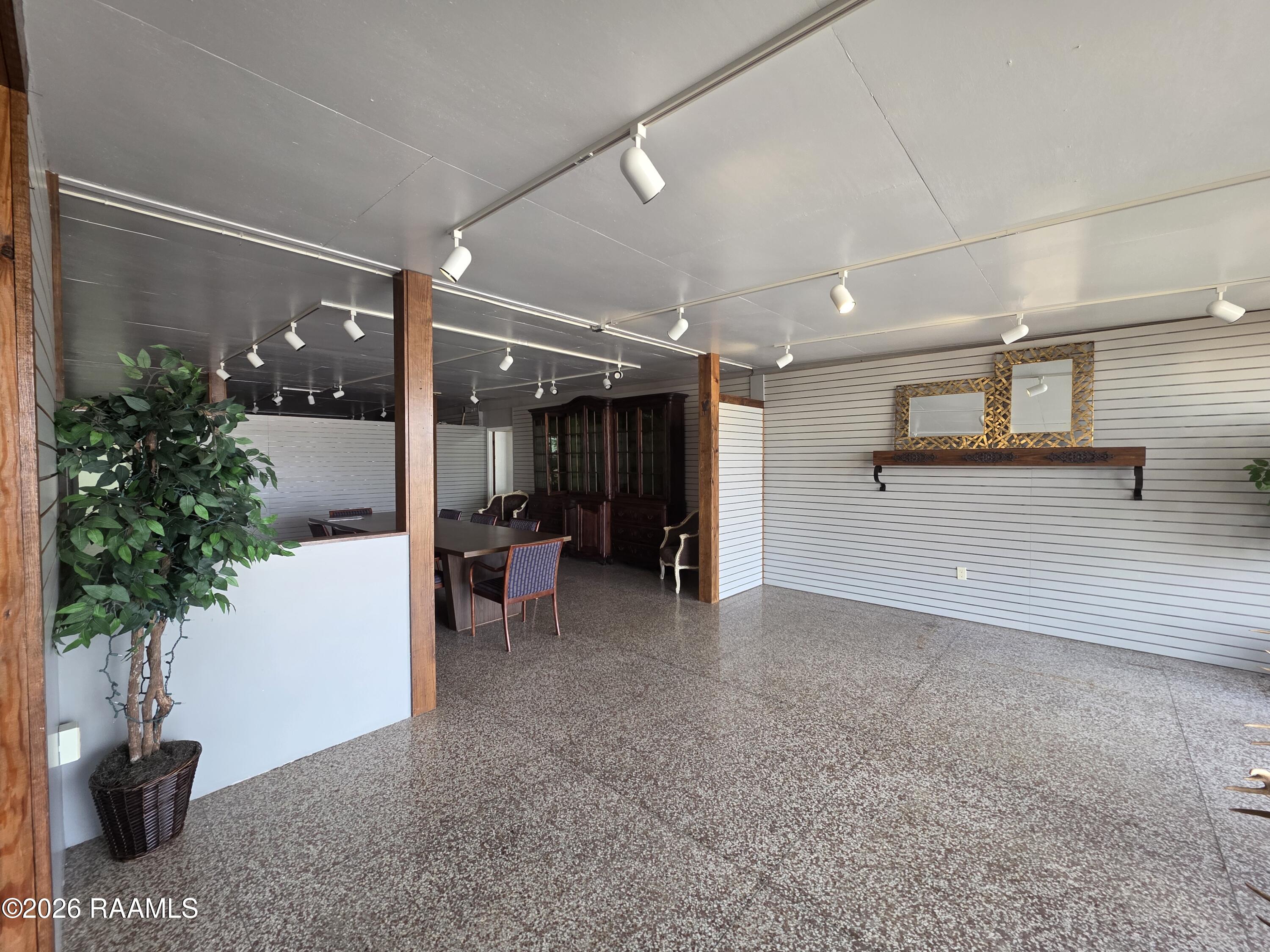 5592 Vidrine Road