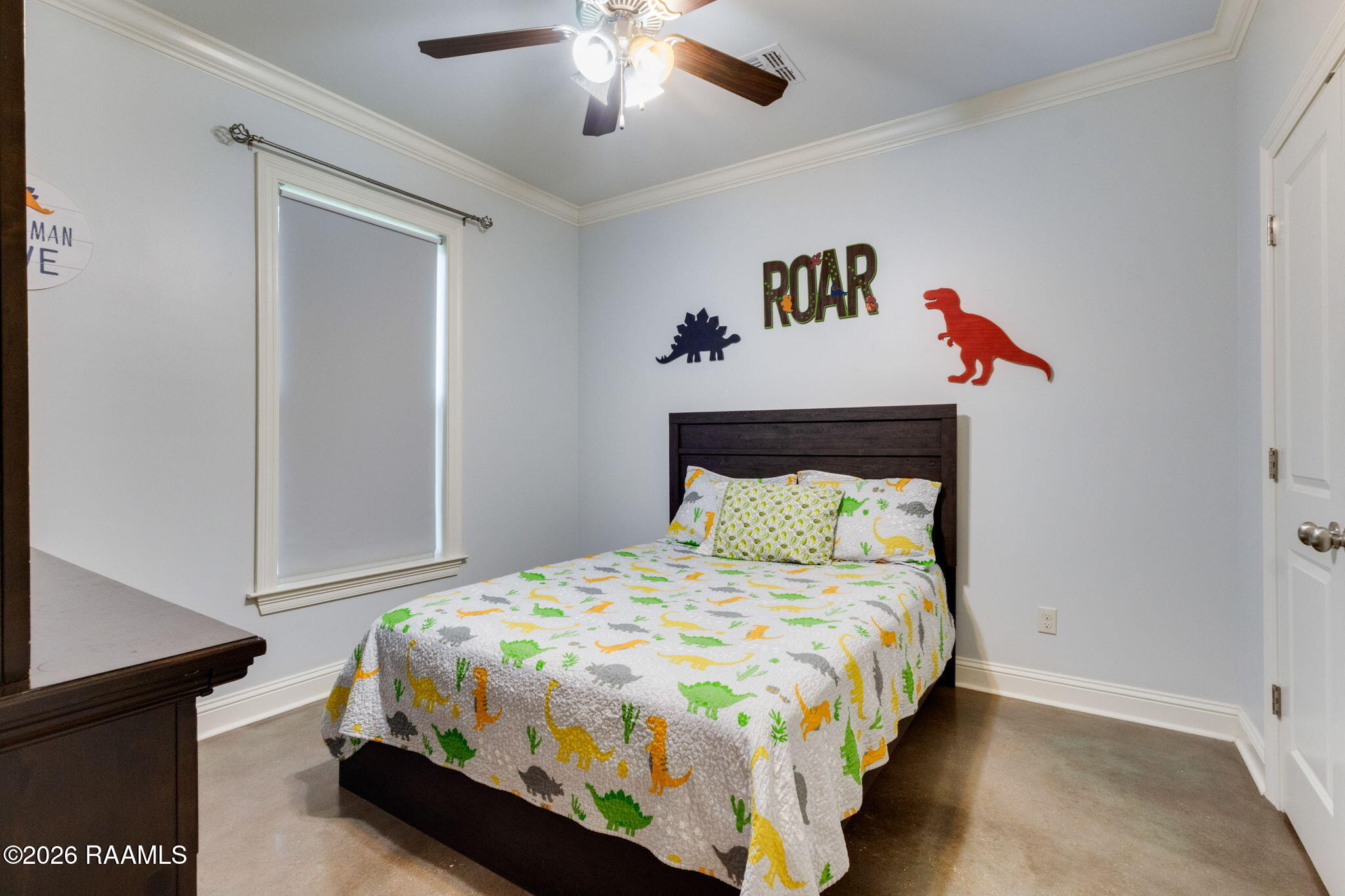 555 Longwood Drive