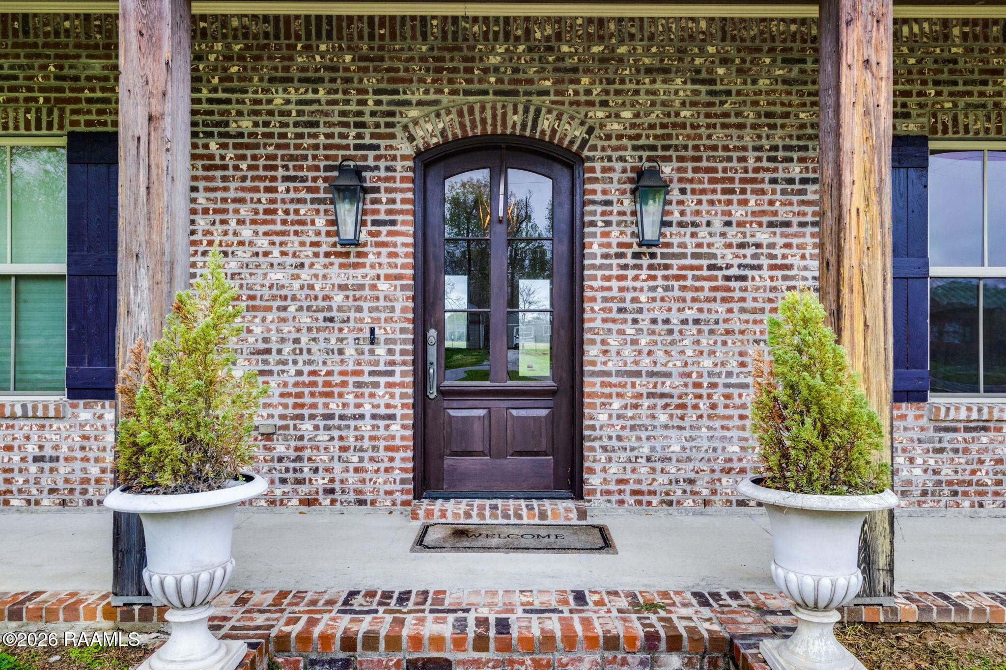 555 Longwood Drive