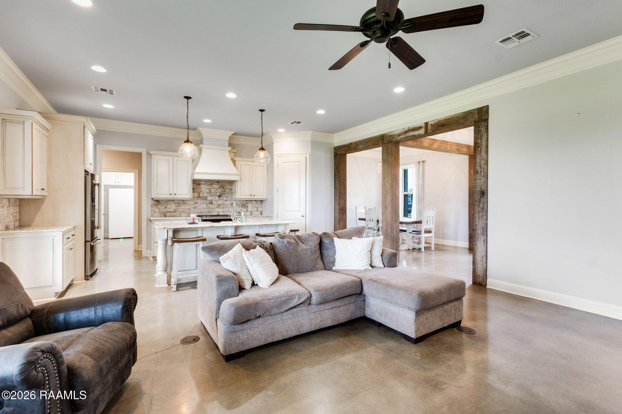 555 Longwood Drive