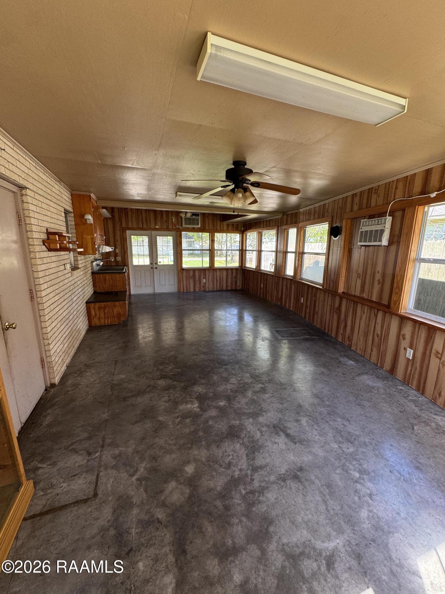 191 Rainbow Drive