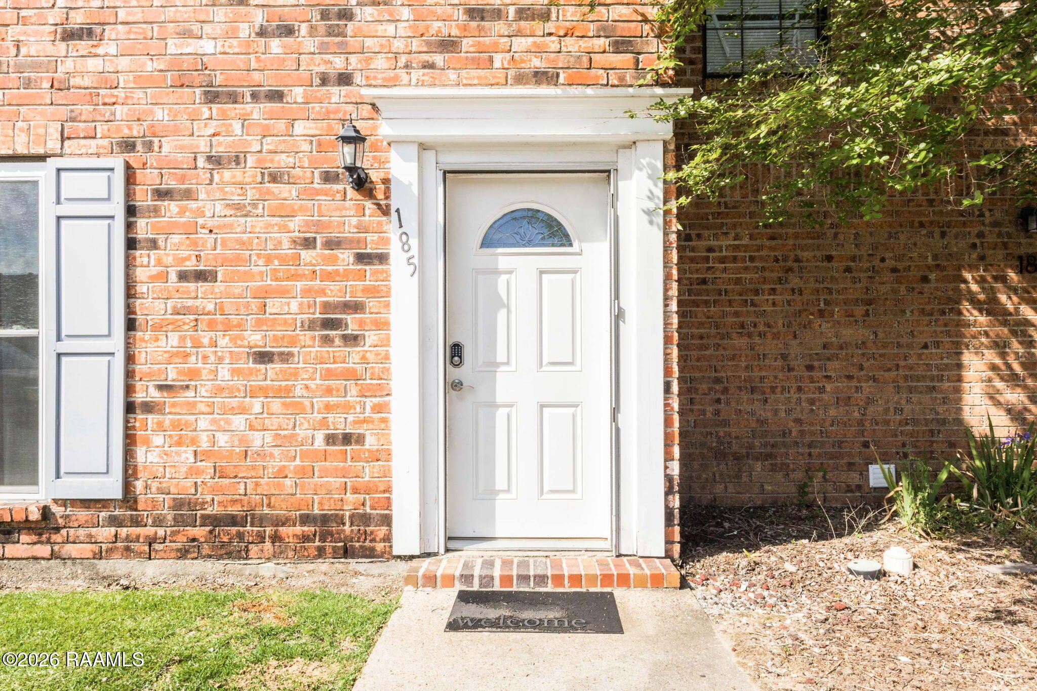 185 Southfield Parkway