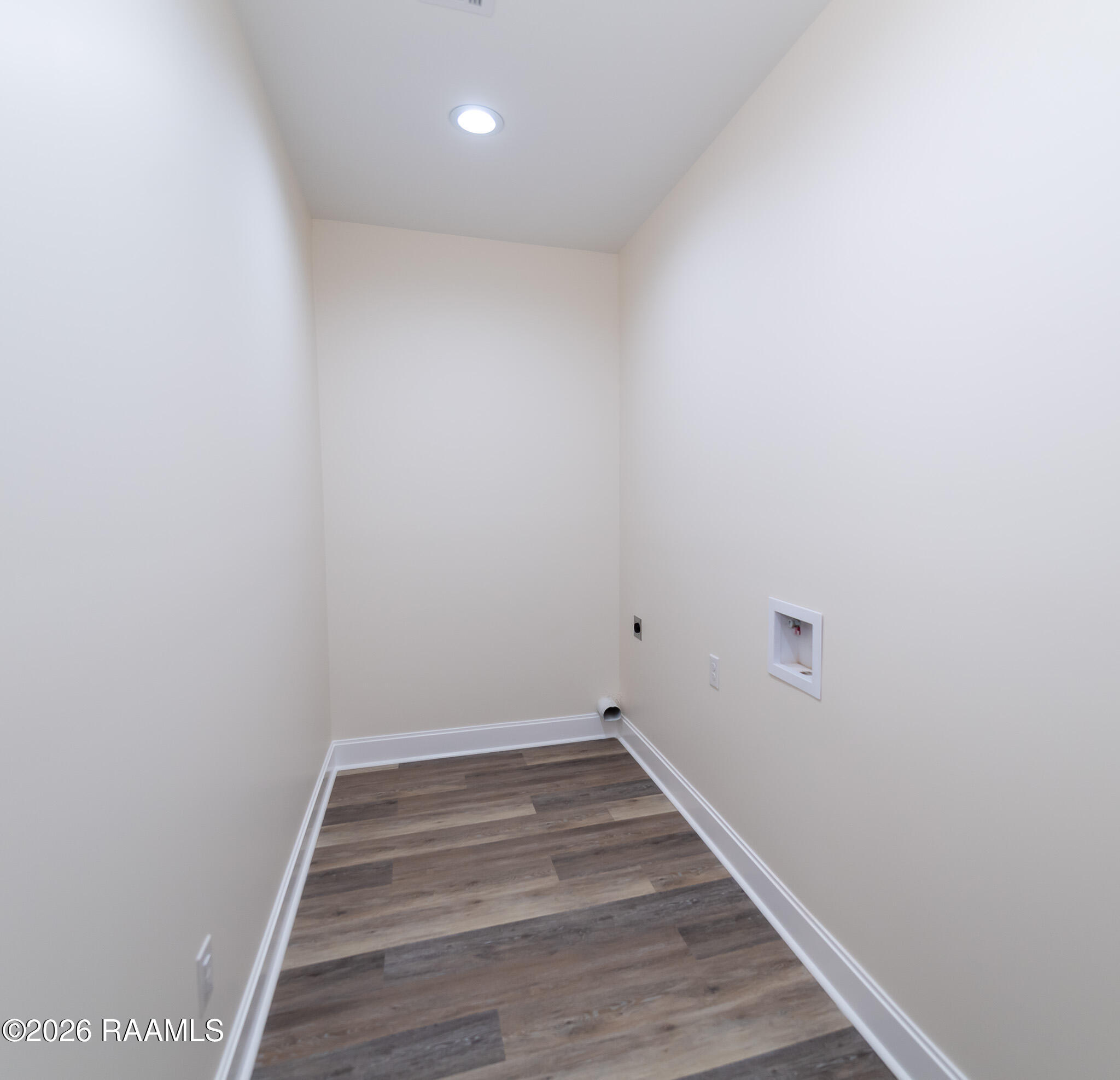105 E Eleanor Street
