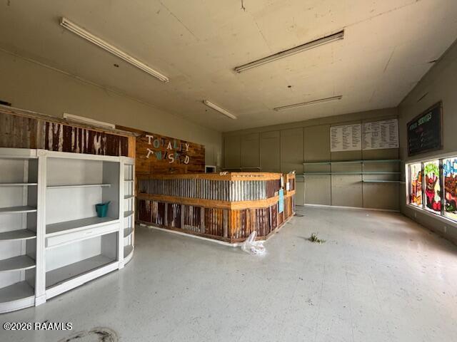 16509 Hwy 190