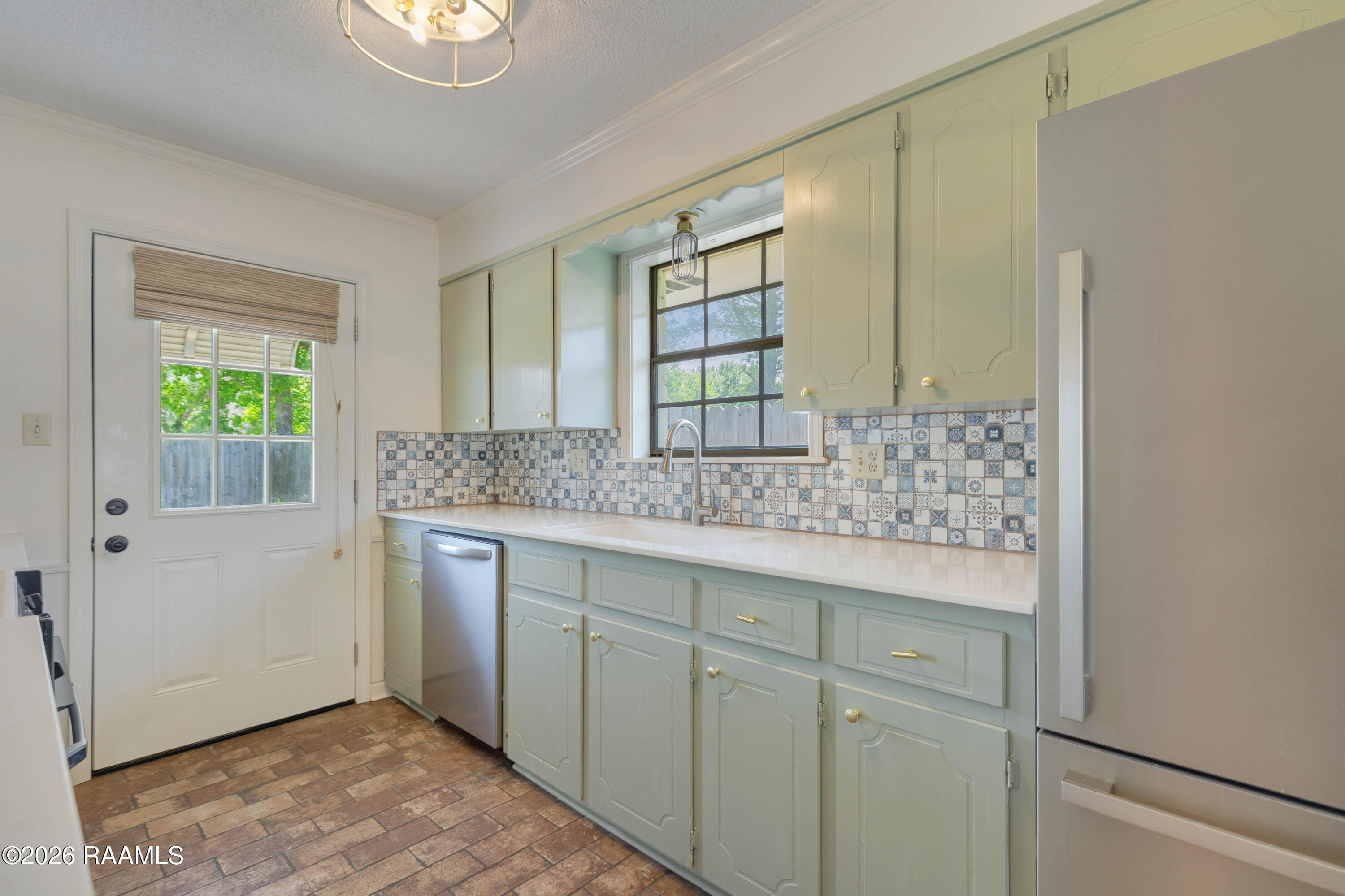 125 Sea Pines Drive