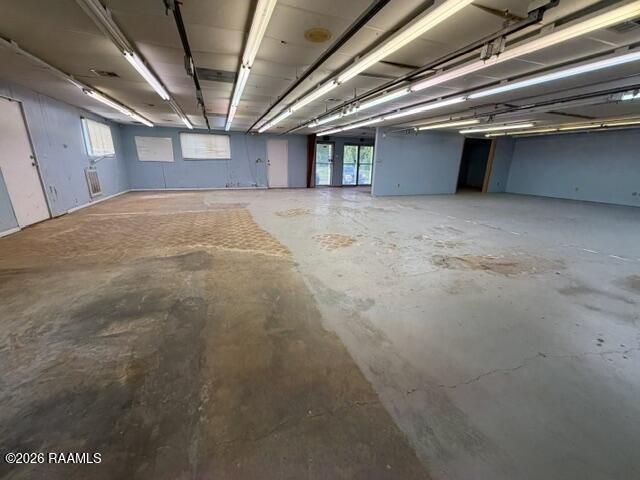 1427 W Linwood Drive
