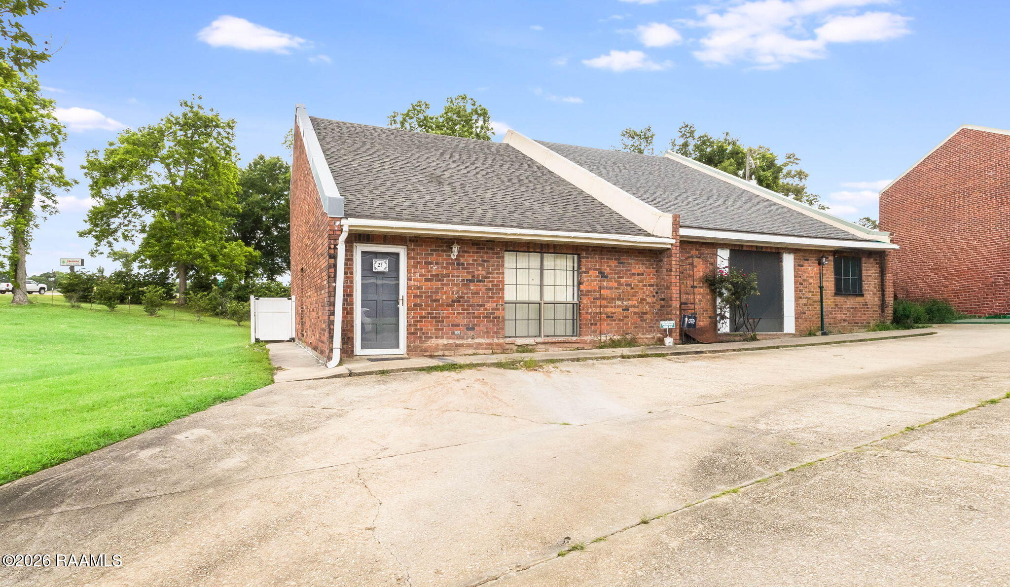 4844 I 49 N Service Road # 2f