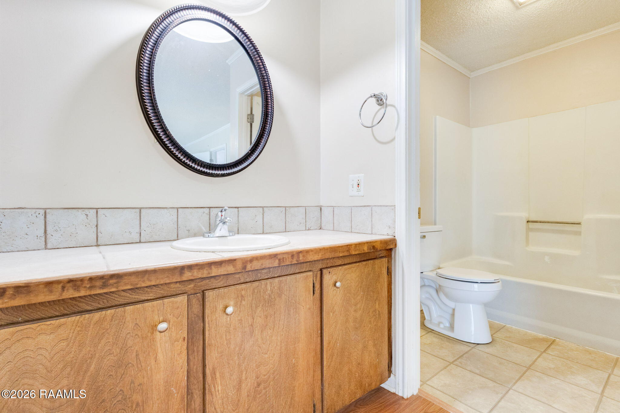 4844 I 49 N Service Road # 2f