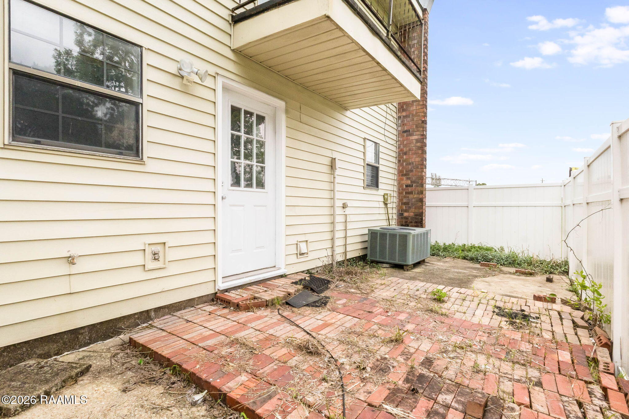 4844 I 49 N Service Road # 2f