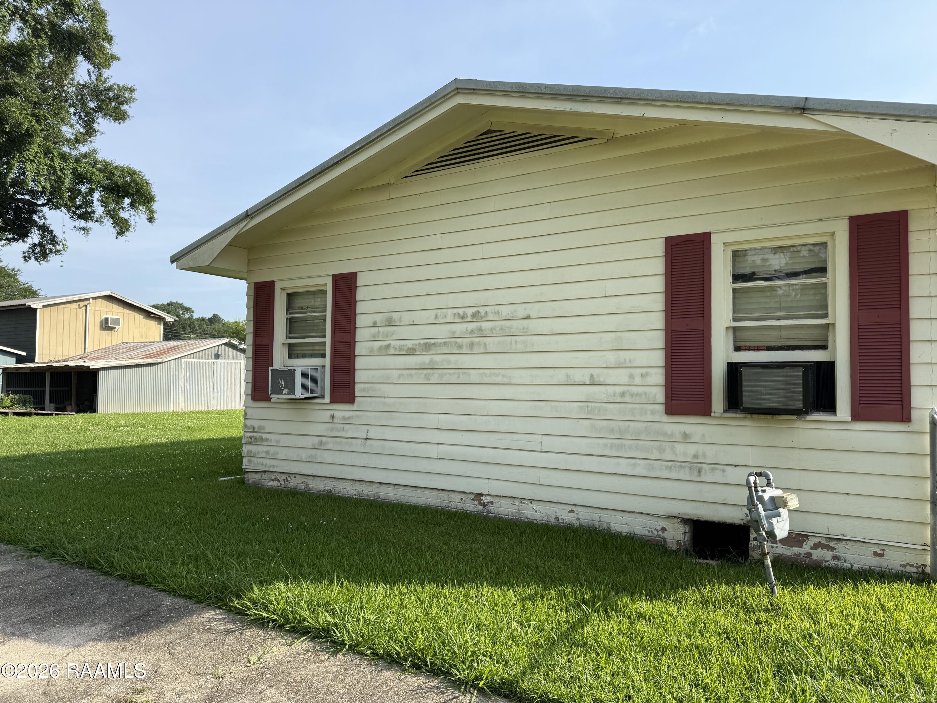 309 Saizan Avenue