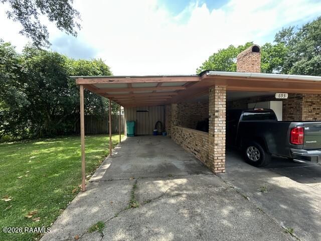 693 Rayne Road