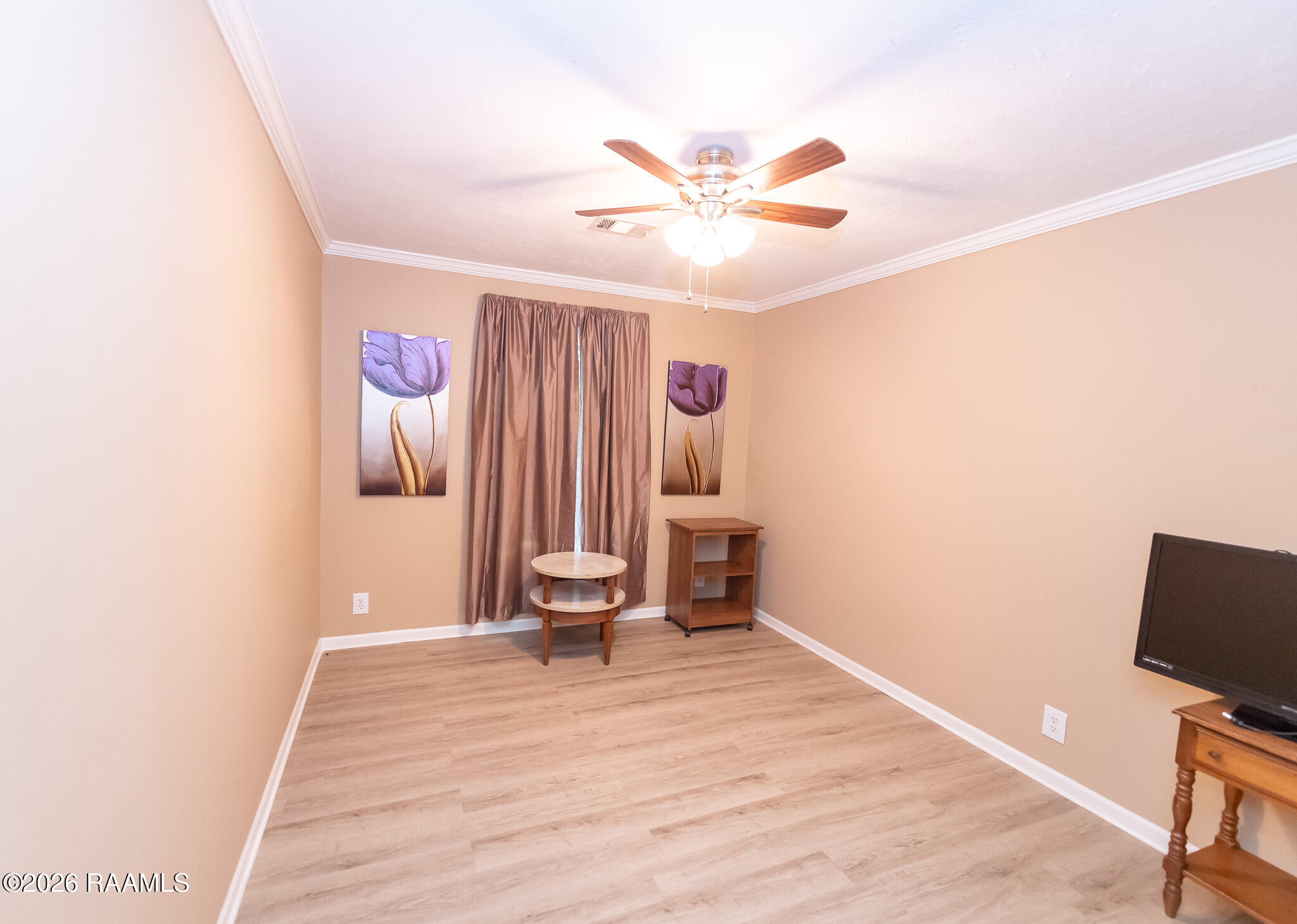 834-B Beverly Road