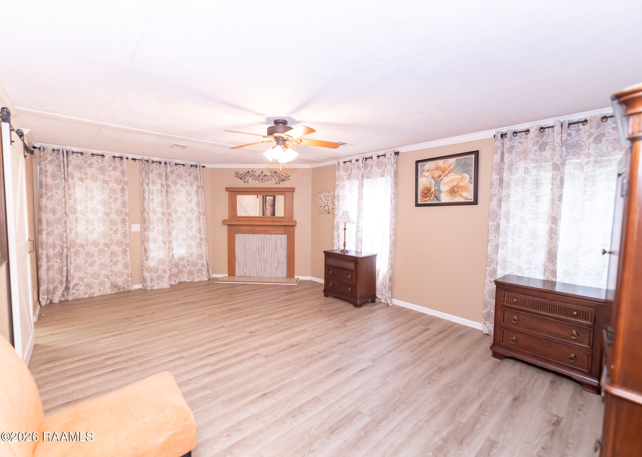 834-B Beverly Road