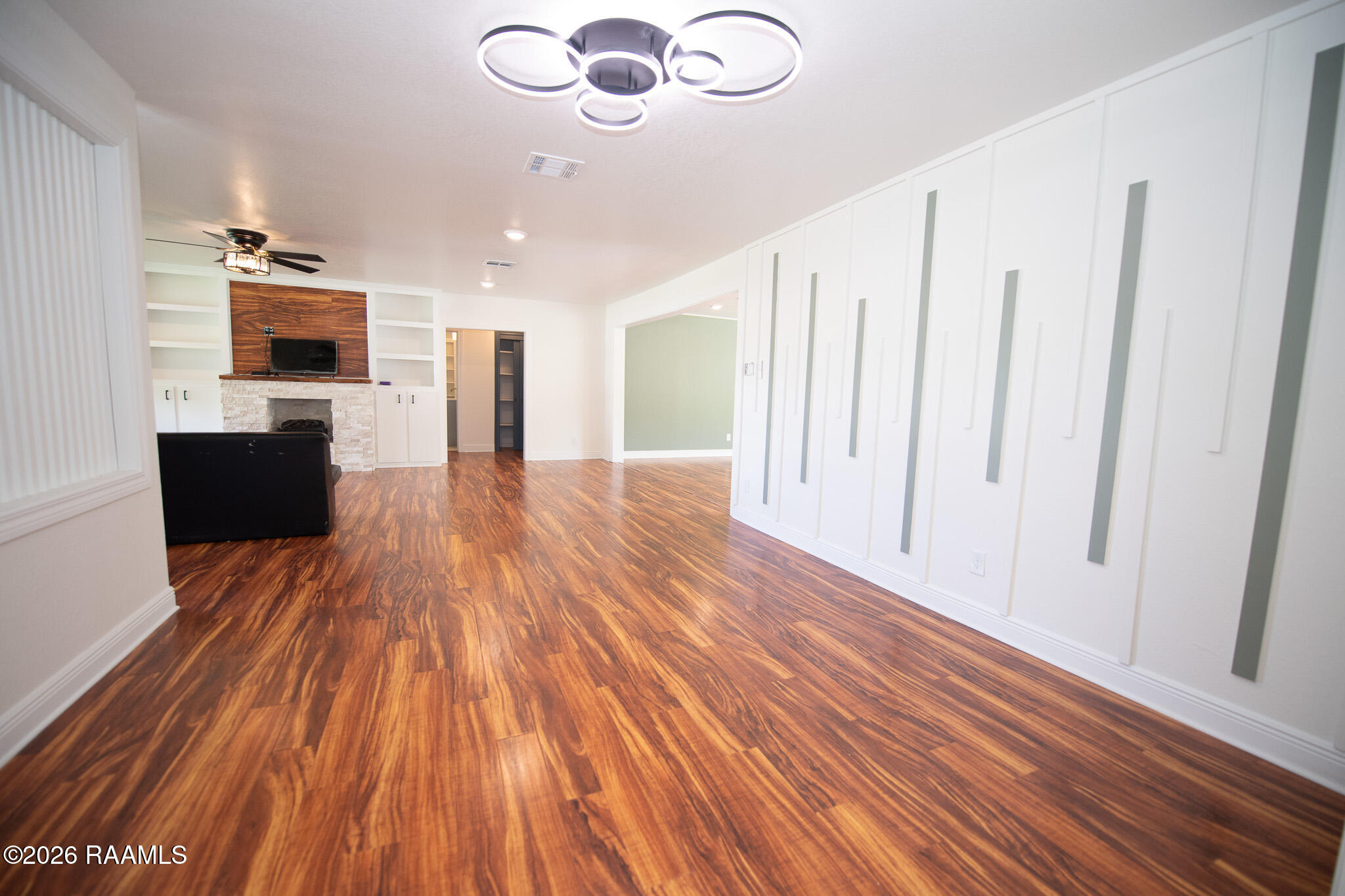 651 S 2nd Street