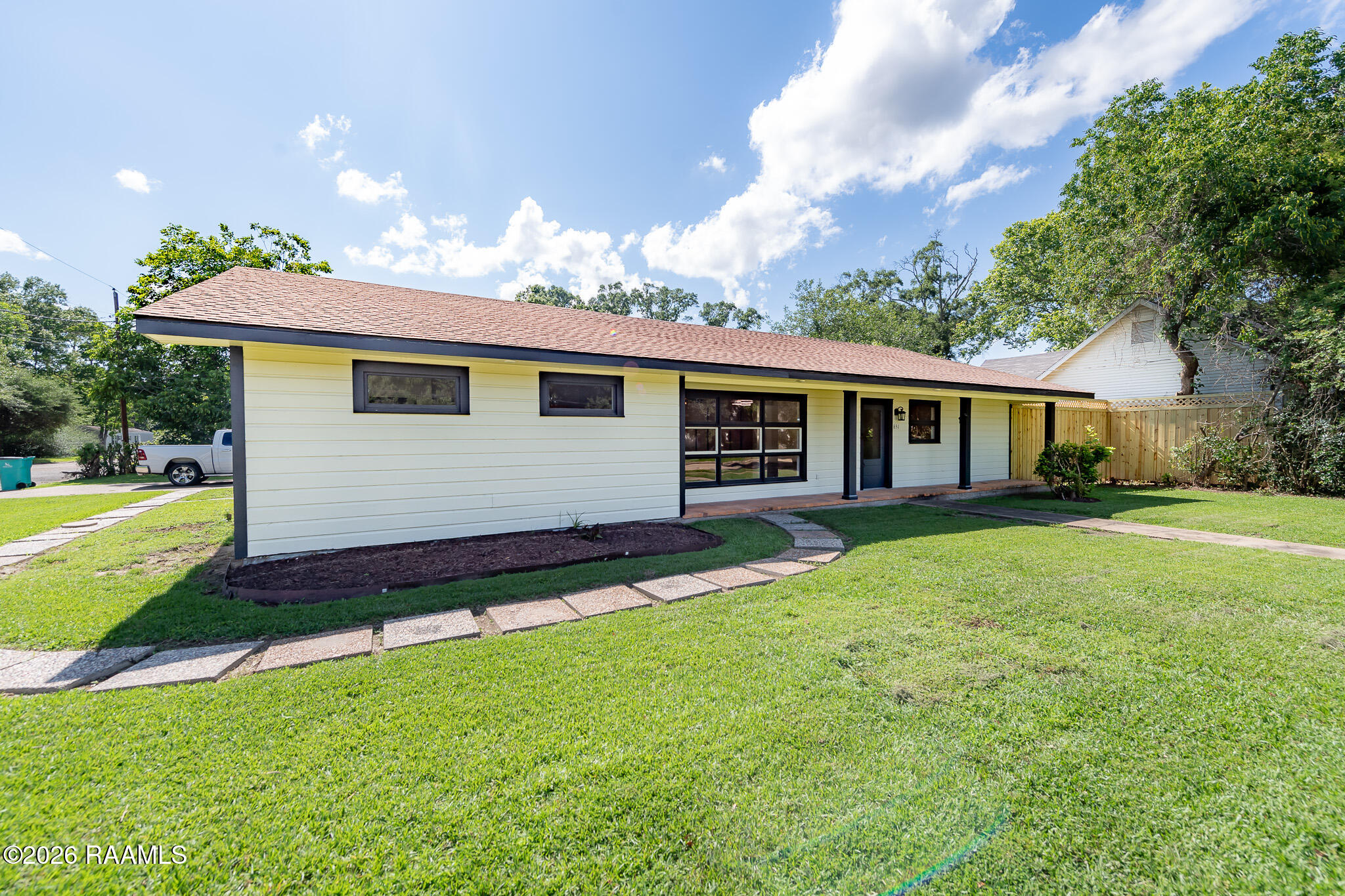 651 S 2nd Street
