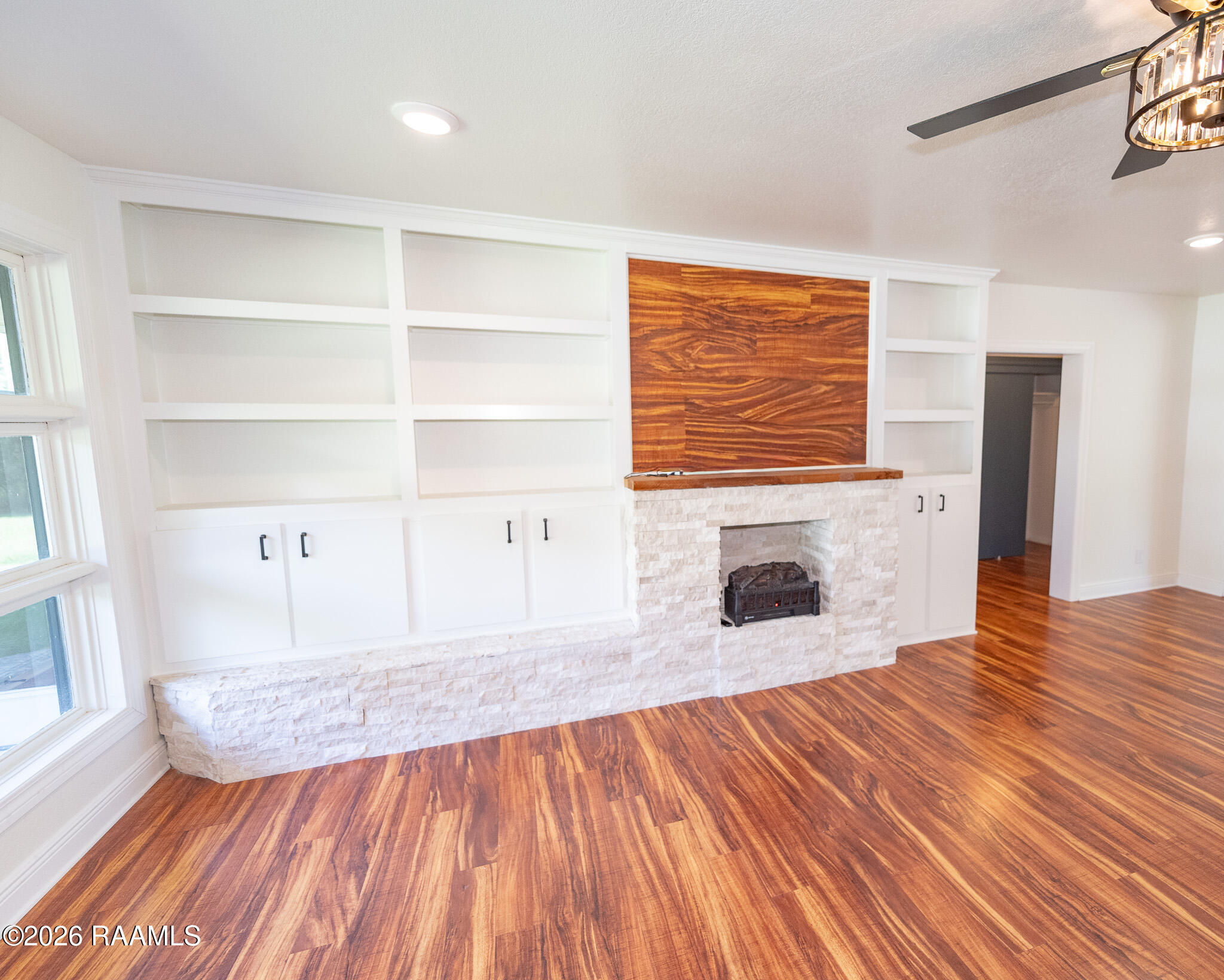651 S 2nd Street