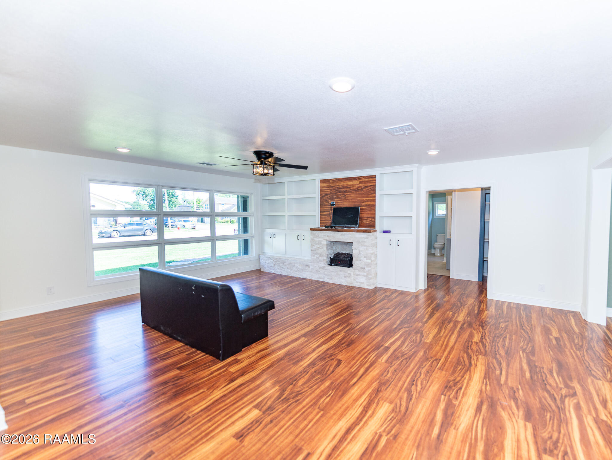 651 S 2nd Street