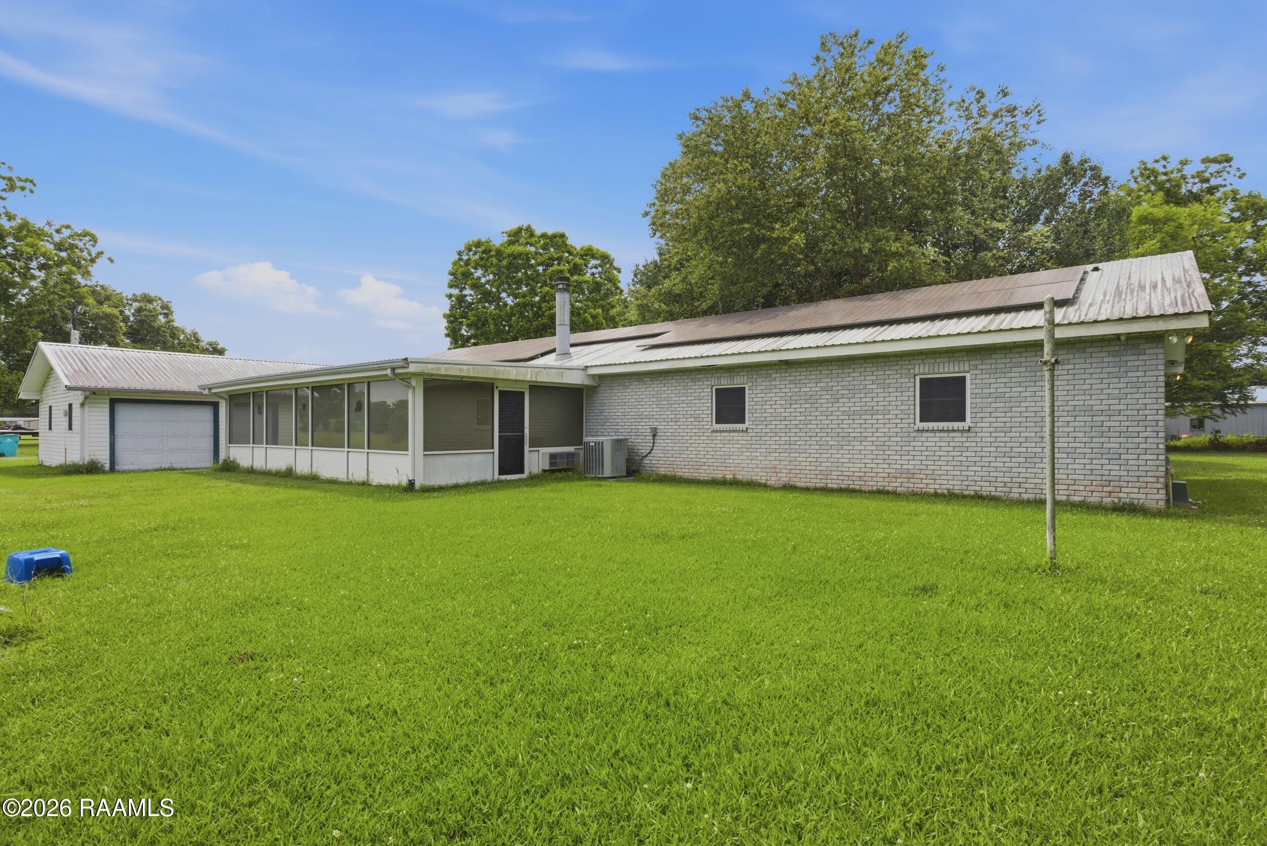 518 Old School Road